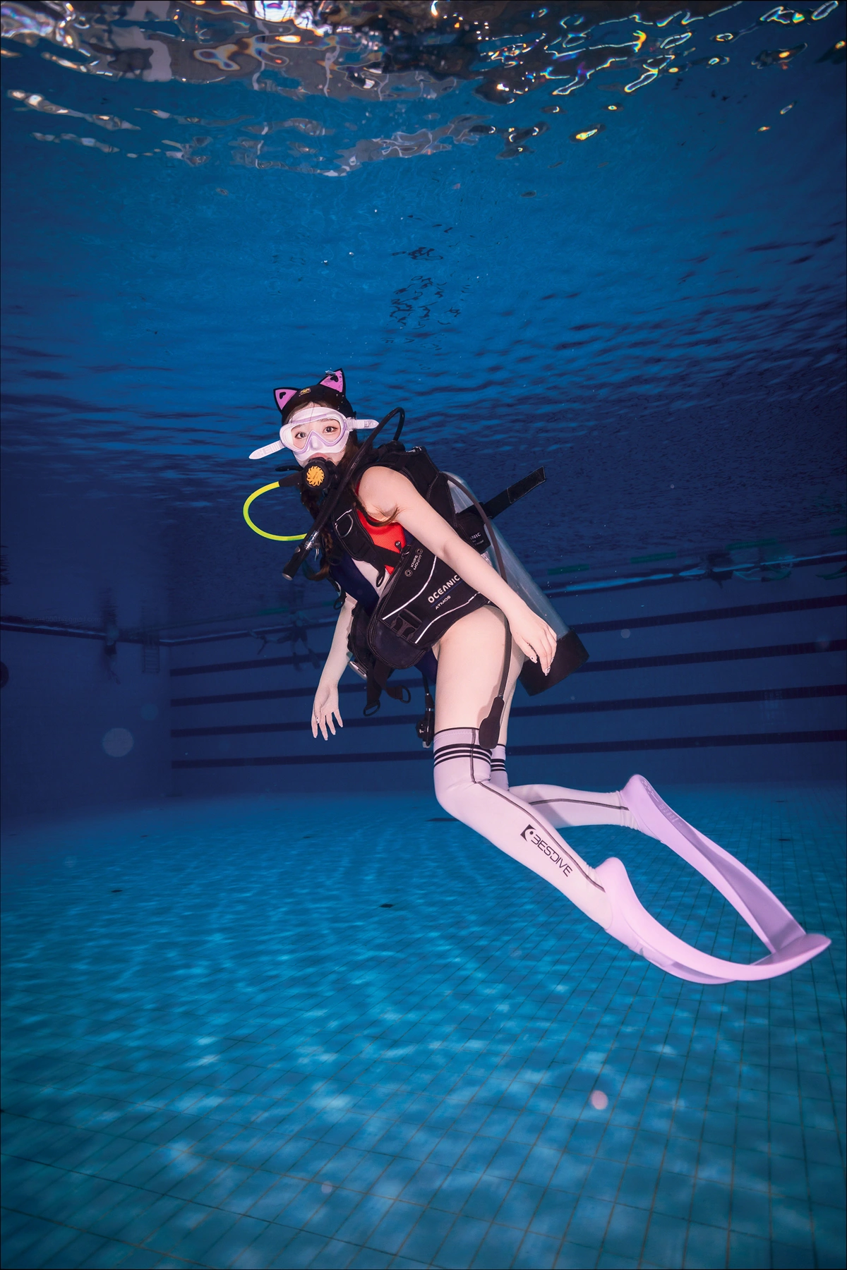 Son Yeeun 손예은, DJAWA 「Swimming Lessons Underwater」 Set.05