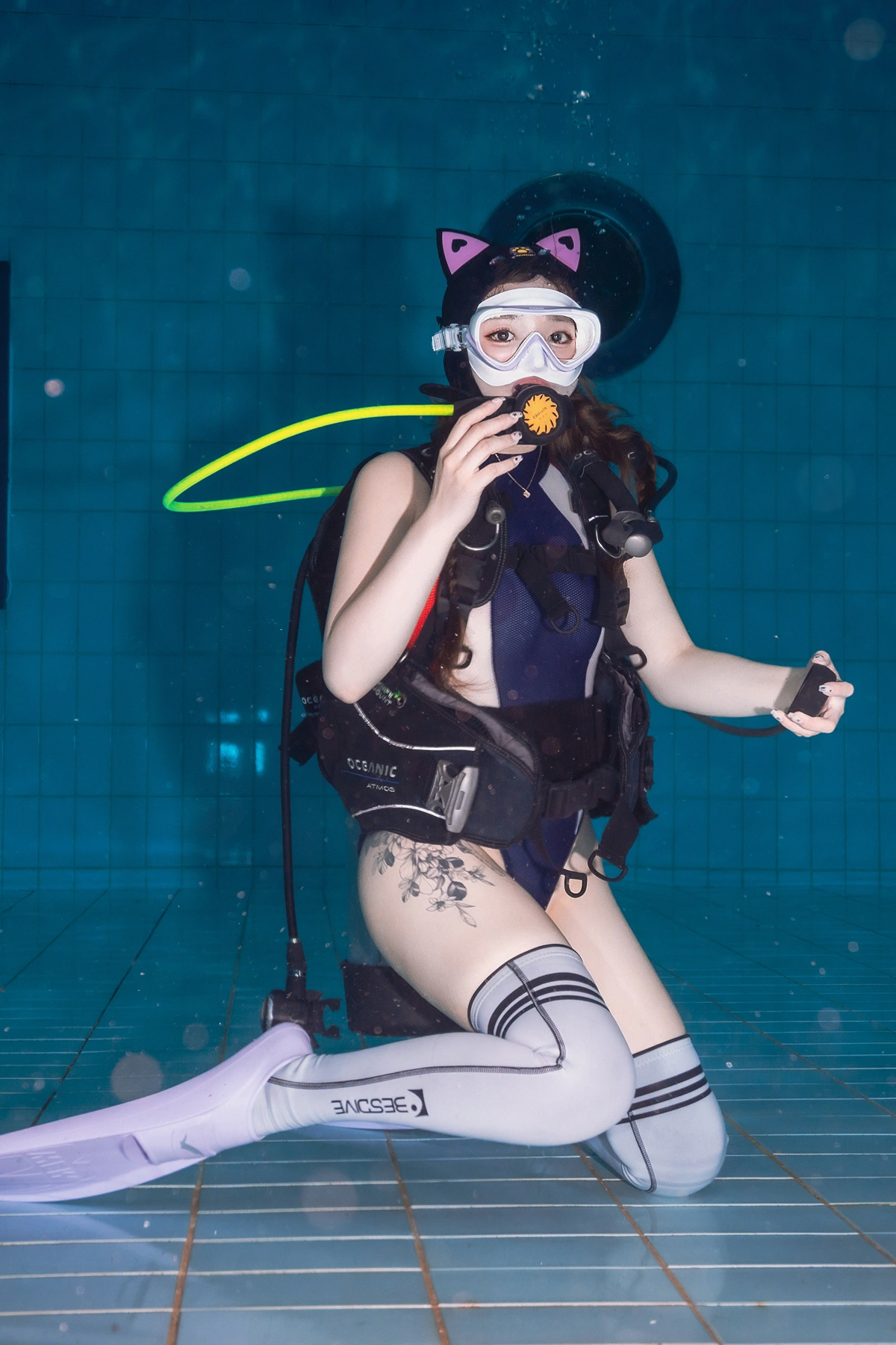 Son Yeeun 손예은, DJAWA 「Swimming Lessons Underwater」 Set.05