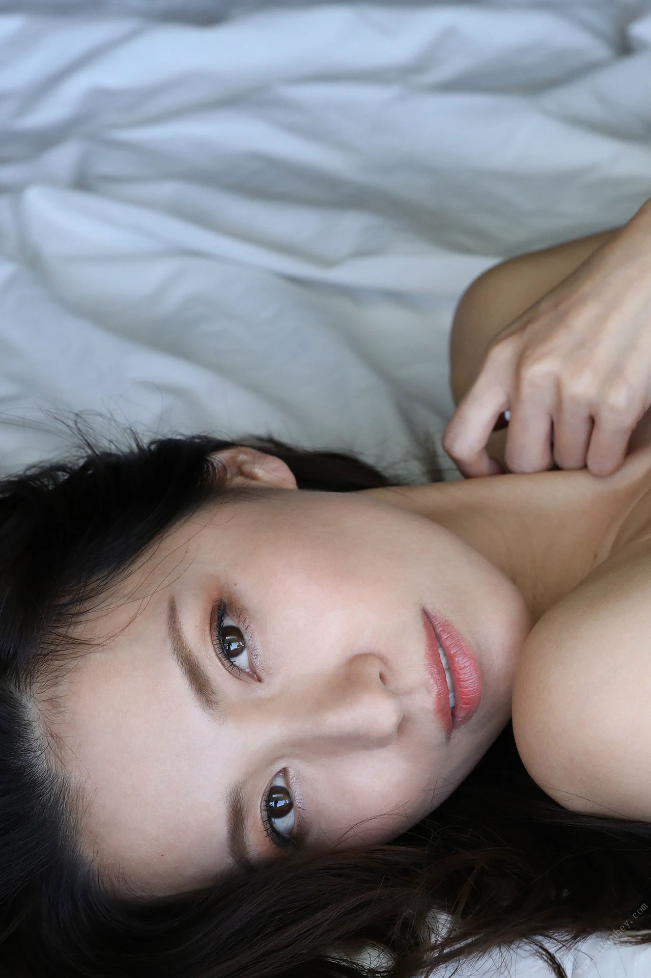 Rei Toda 戸田れい, 週刊ポストデジタル写真集 「夢なら醒めないで」 Set.01