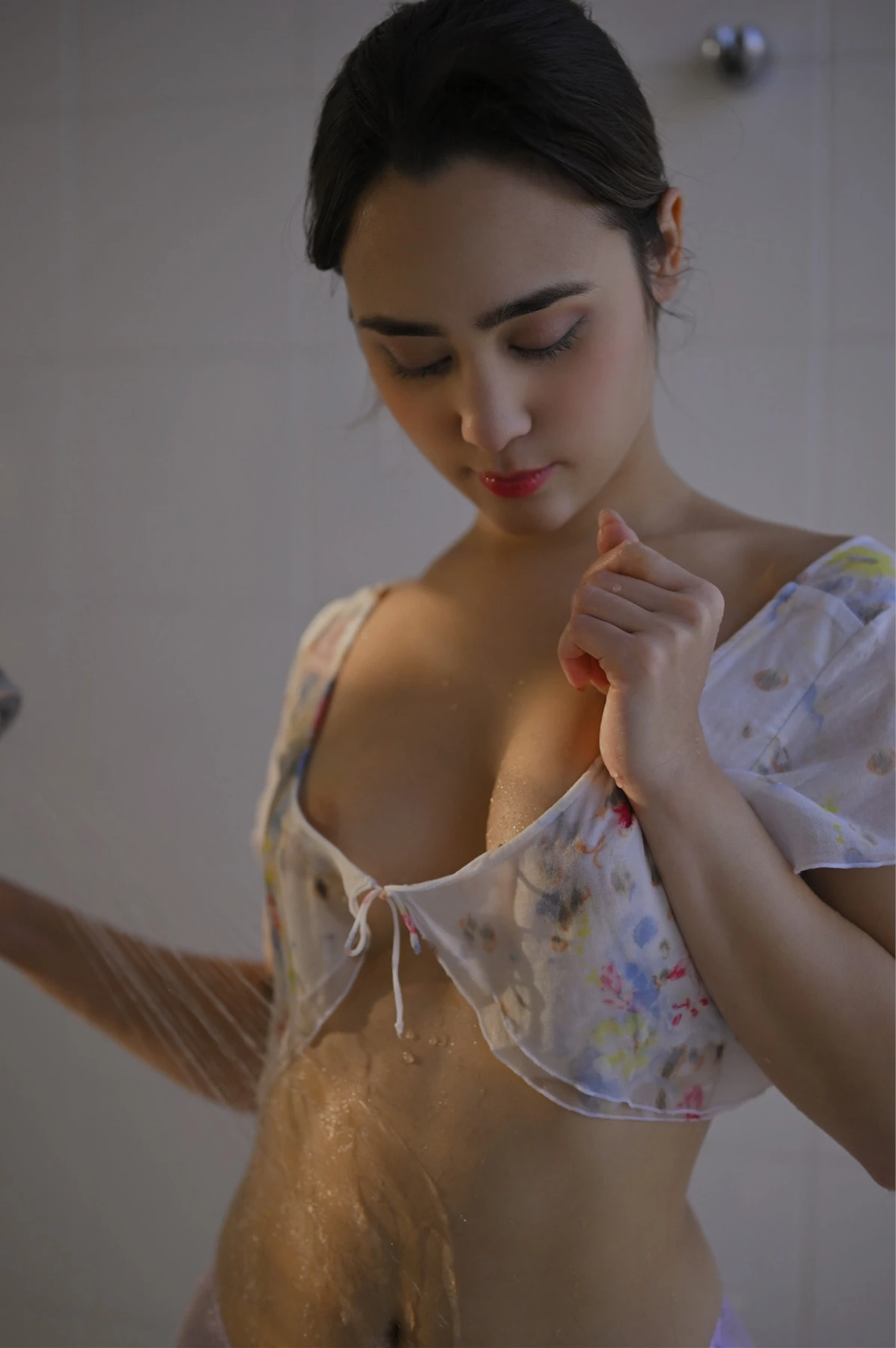 Alice アリス, Prestige 写真集 「Passion」 Set.02