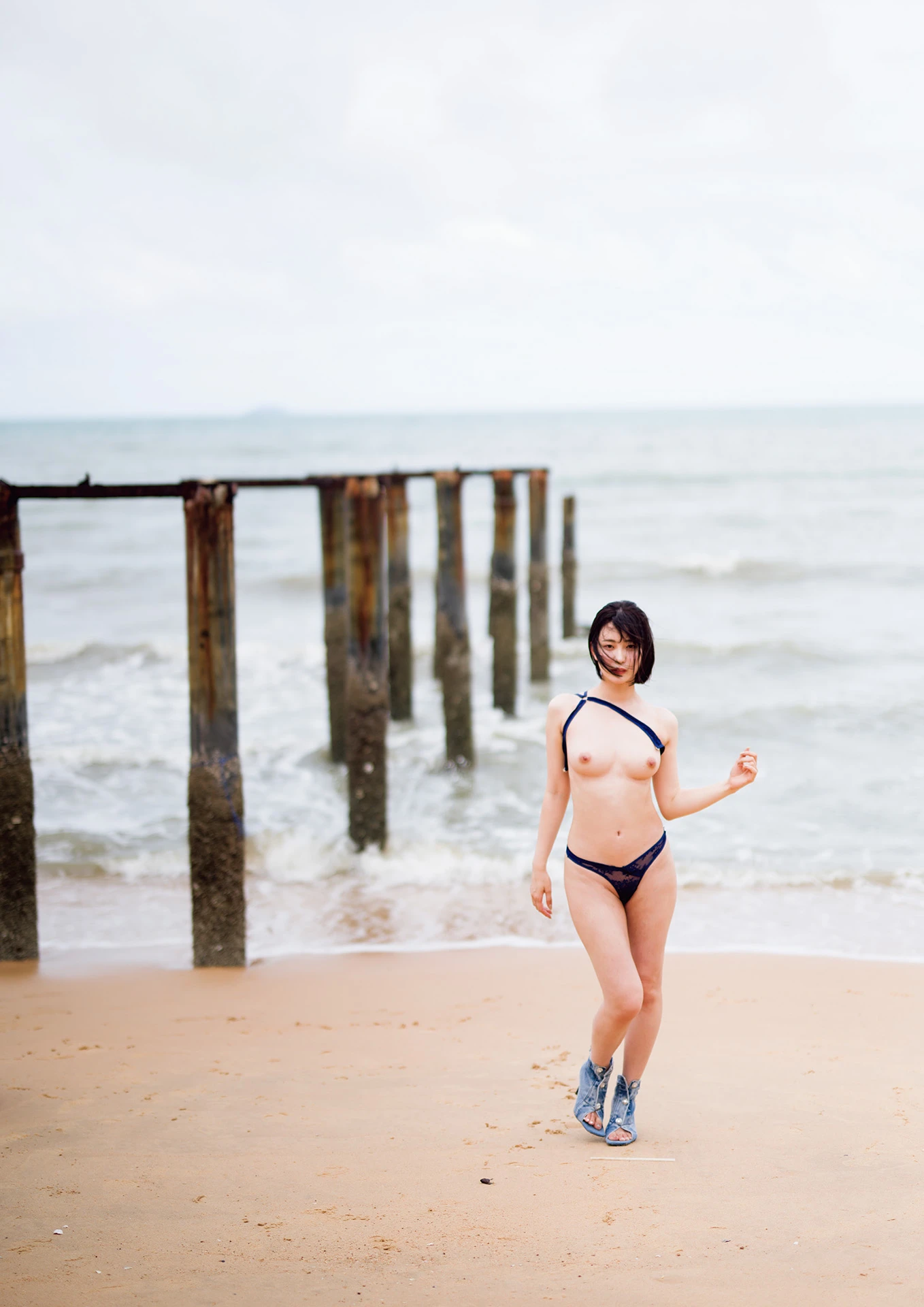 Akari Mitani 美谷朱音, アサ芸SEXY女優写真集 「Pleasure」 Set.03