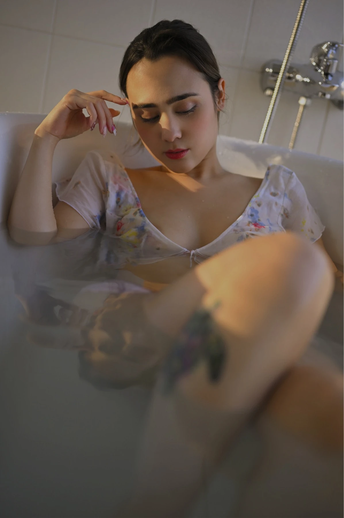 Alice アリス, Prestige 写真集 「Passion」 Set.02