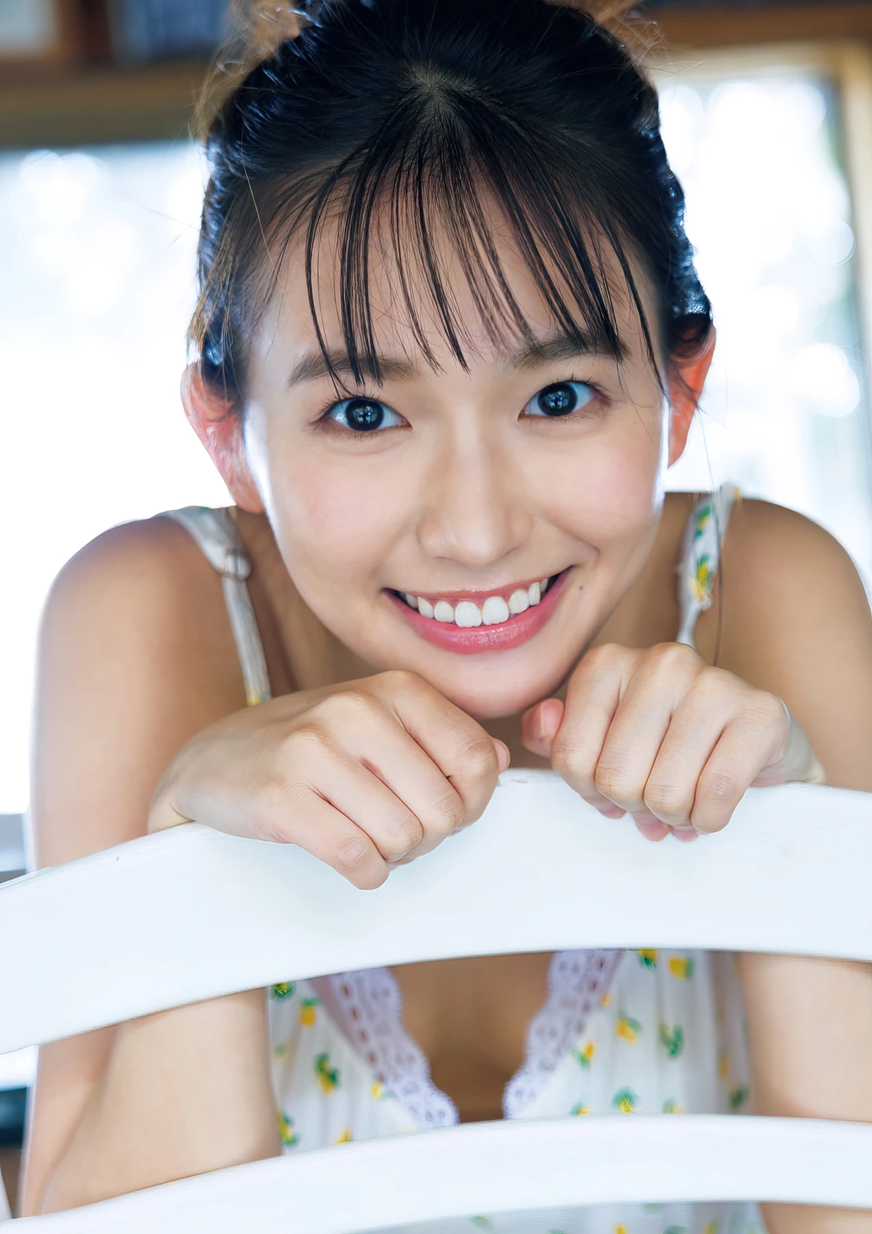 Nene Shida 志田音々, ファースト写真集 『ｎｅｎｅ－まるっとぜんぶ－』 Set.02