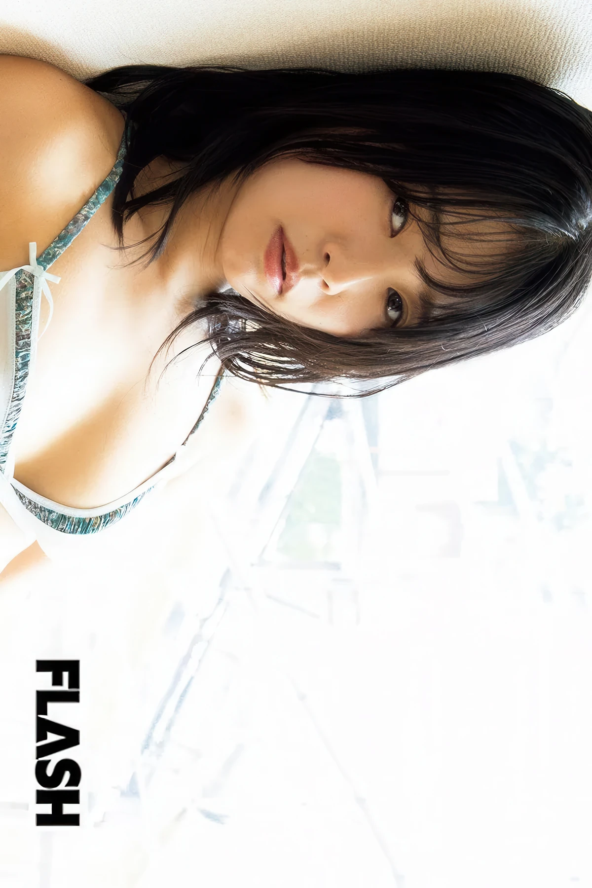Nanami Miyakoshi 宮越虹海, FLASH 2025.12.30 (フラッシュ 2025年12月30日号)