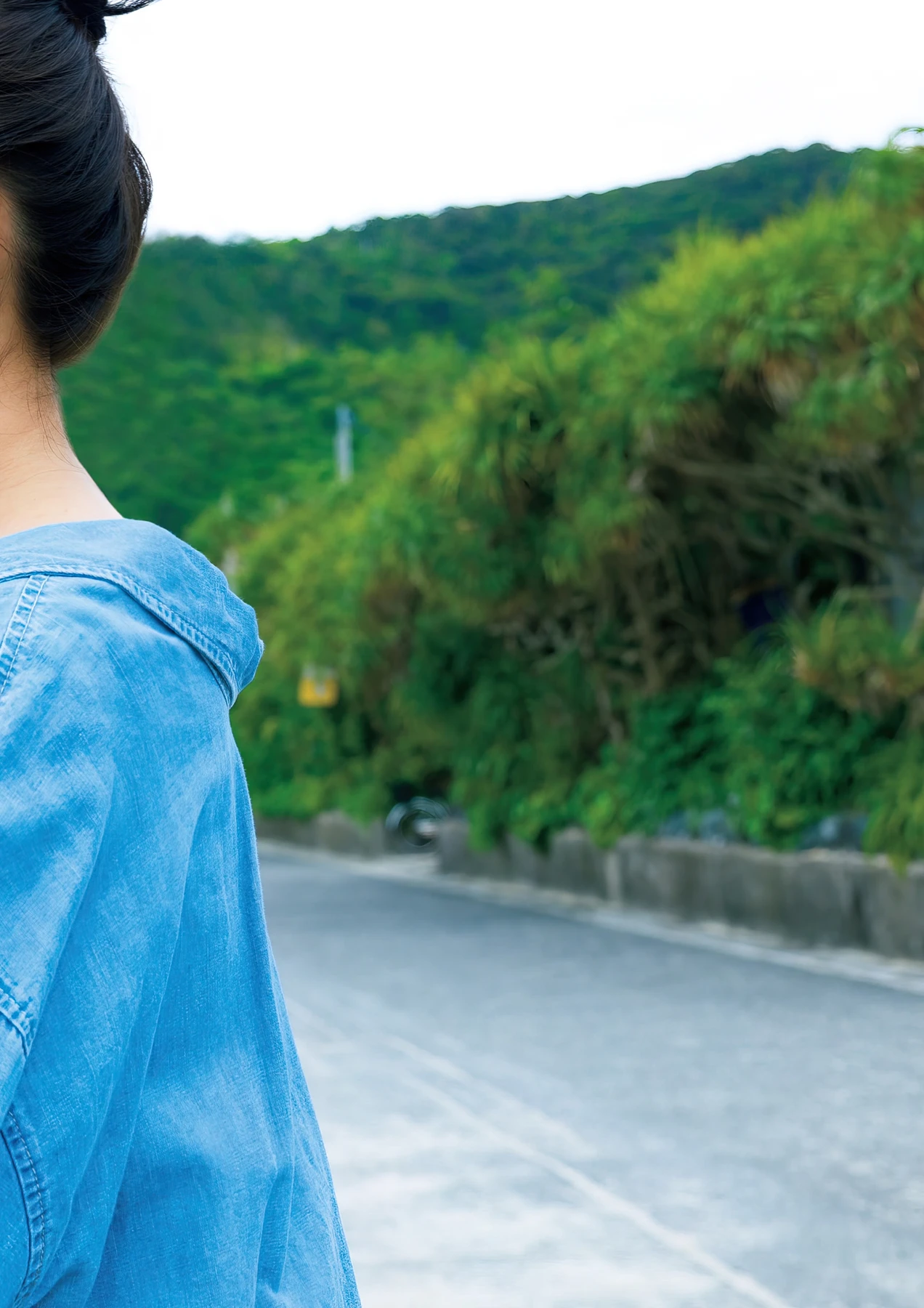 Nene Shida 志田音々, ファースト写真集 『ｎｅｎｅ－まるっとぜんぶ－』 Set.02