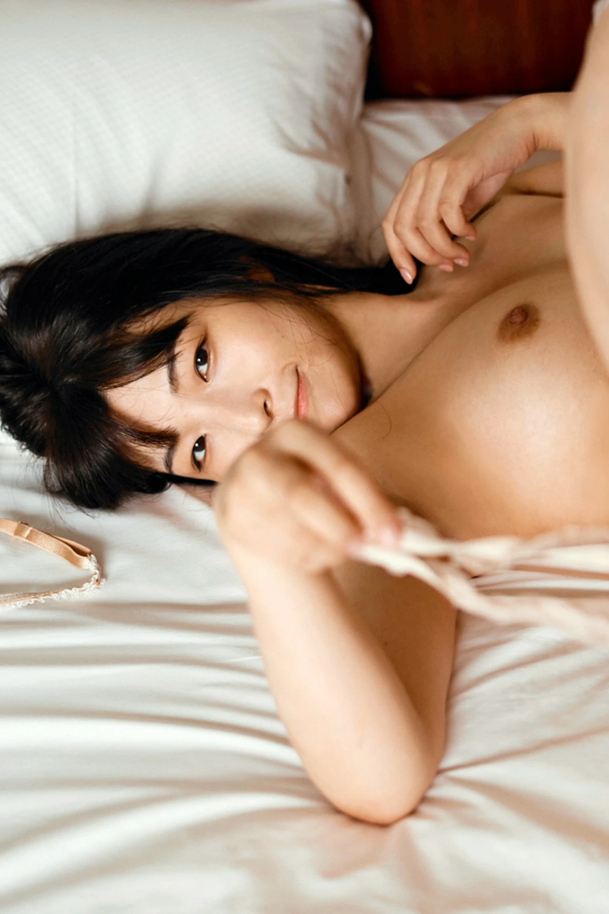 Chihiro Matukawa 松川千紘, 写真集 「女優だから、脱いだ」 Set.02