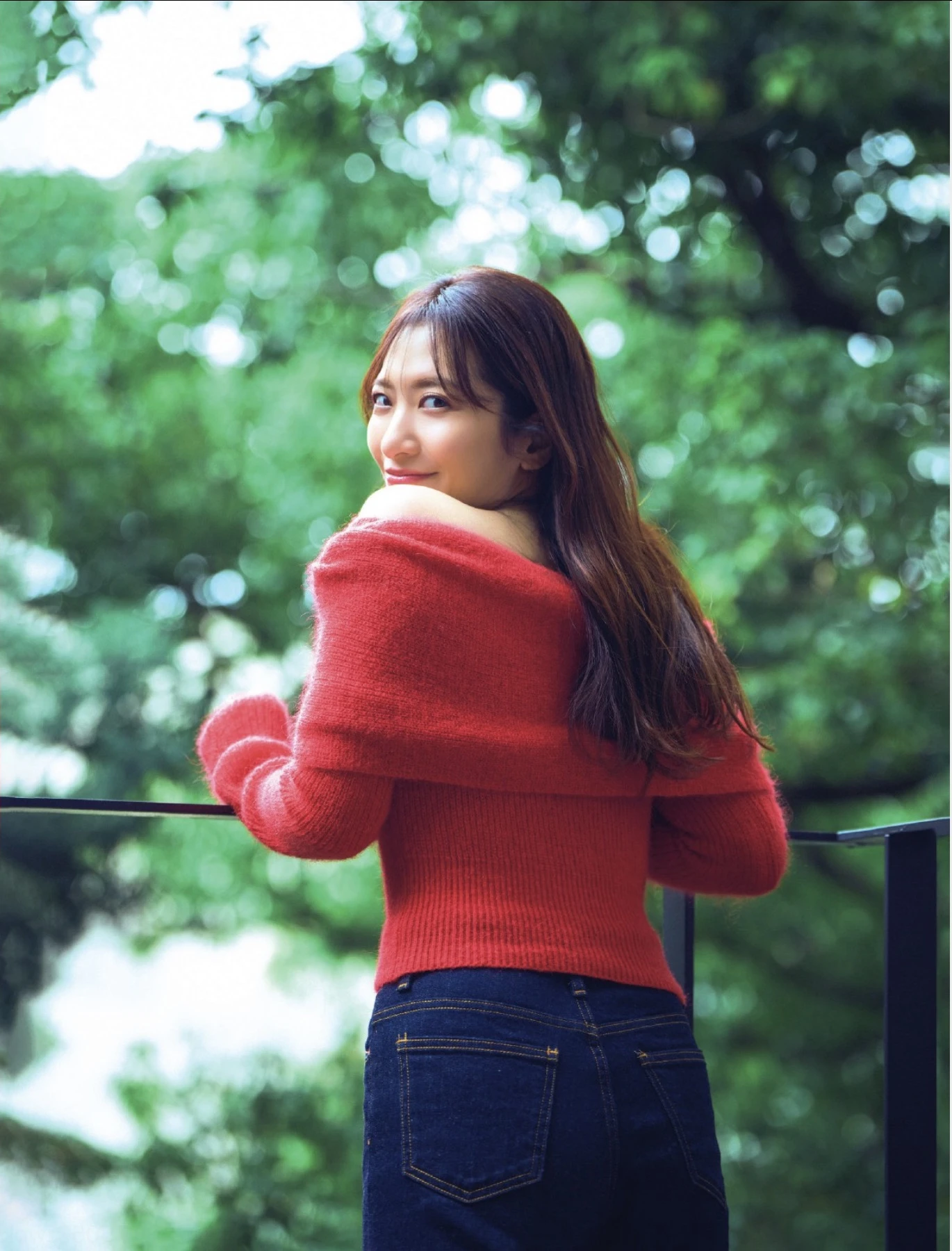 Rina Sasazaki 笹崎里菜, FLASH 2025.12.30 (フラッシュ 2025年12月30日号)