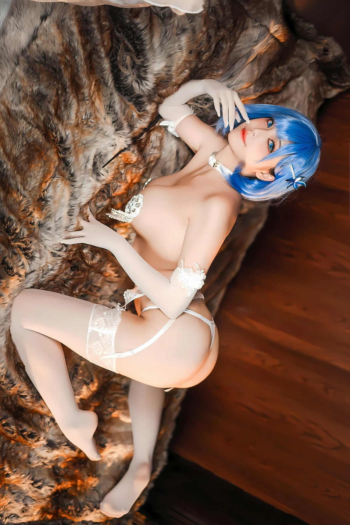 Cosplay 蜜汁猫裘Mizhimaoqiu – 碧蓝航线 恰巴耶夫白骑兵 Set.02