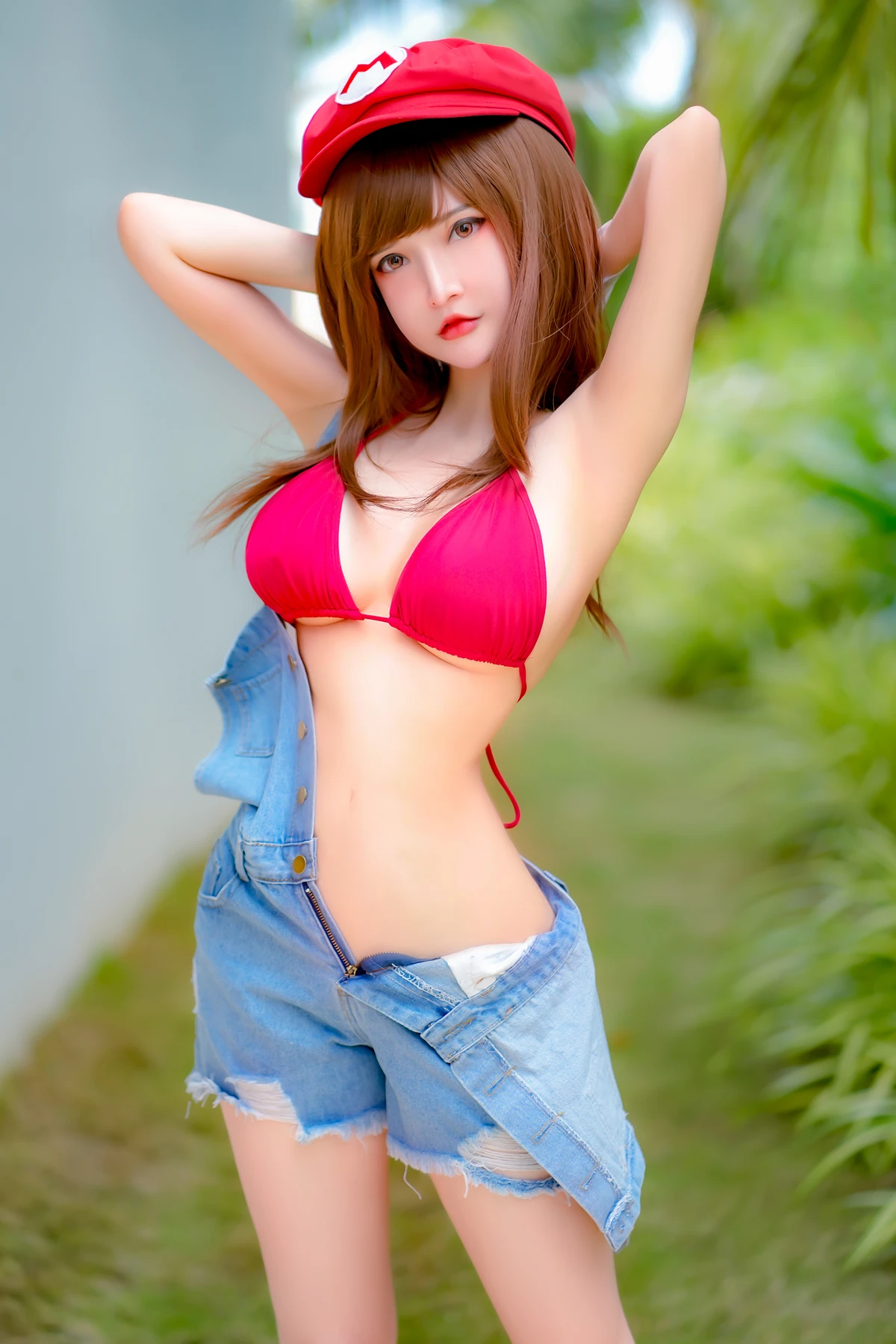 Cosplay Potato Godzilla – Mario & Lisa White Lingerie