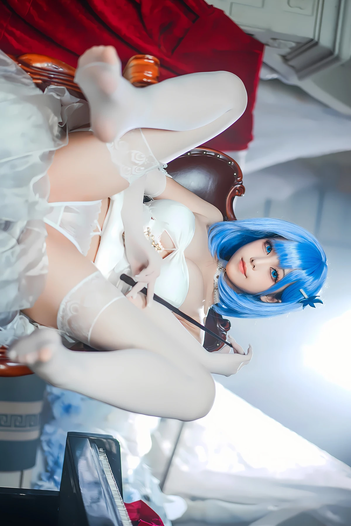 Cosplay 蜜汁猫裘Mizhimaoqiu – 碧蓝航线 恰巴耶夫白骑兵 Set.02