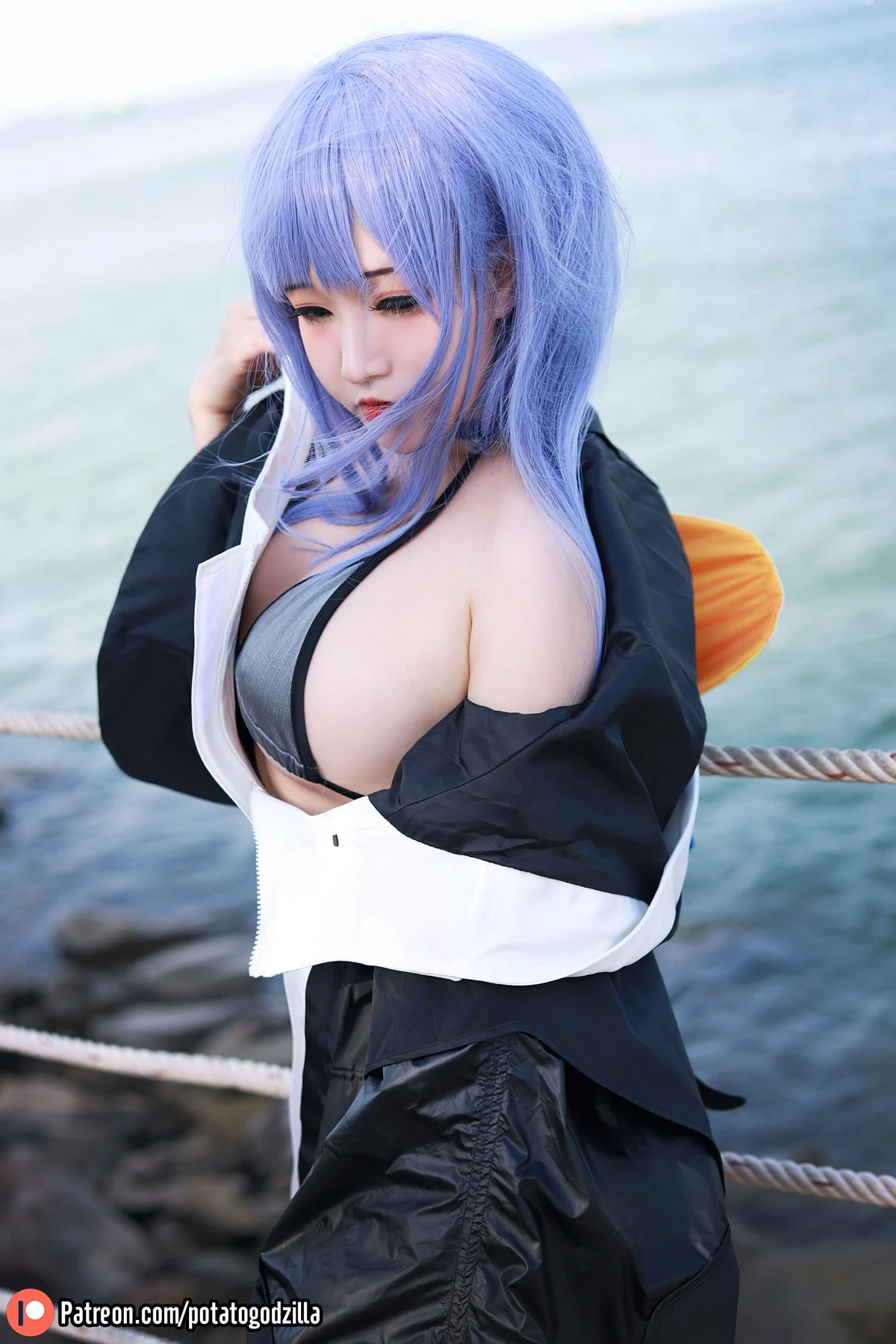 Cosplay Potato Godzilla – 泳装 Meltryllis