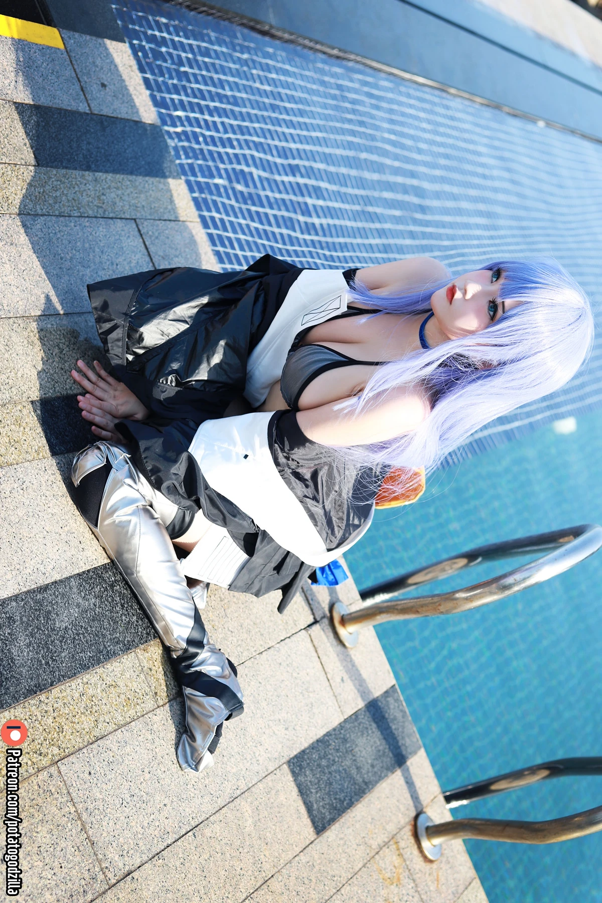 Cosplay Potato Godzilla – 泳装 Meltryllis