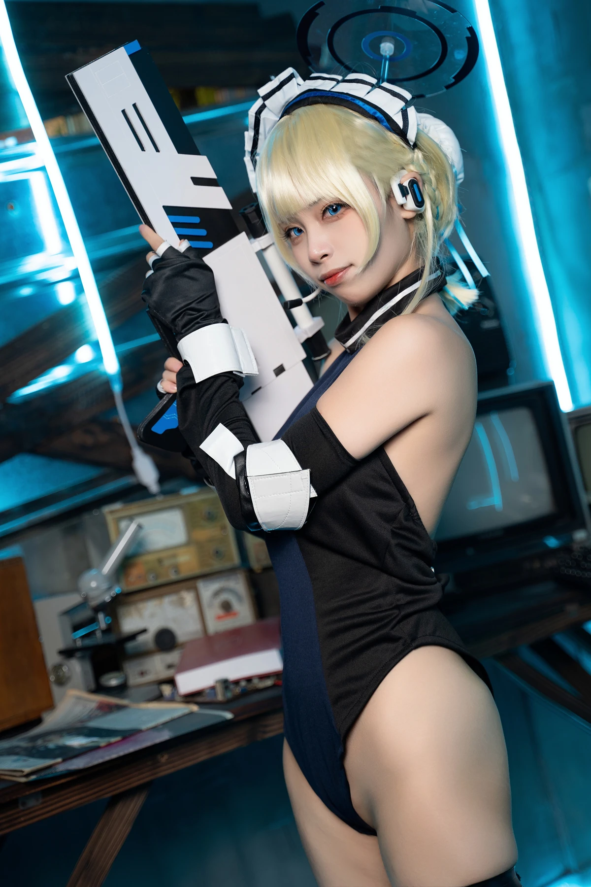 Cosplay 三無人型 – 蔚蓝档案 飞鸟马时兔女郎