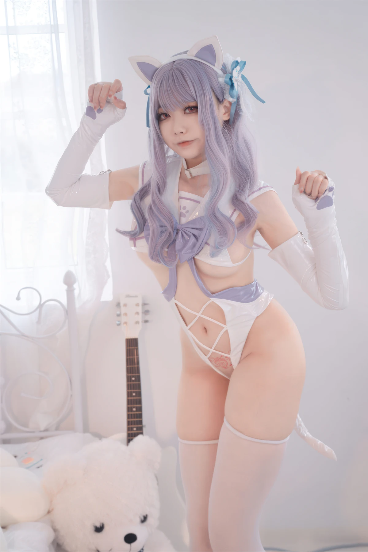 Cosplay 安食Ajiki – 原神 甘雨 & 白猫猫