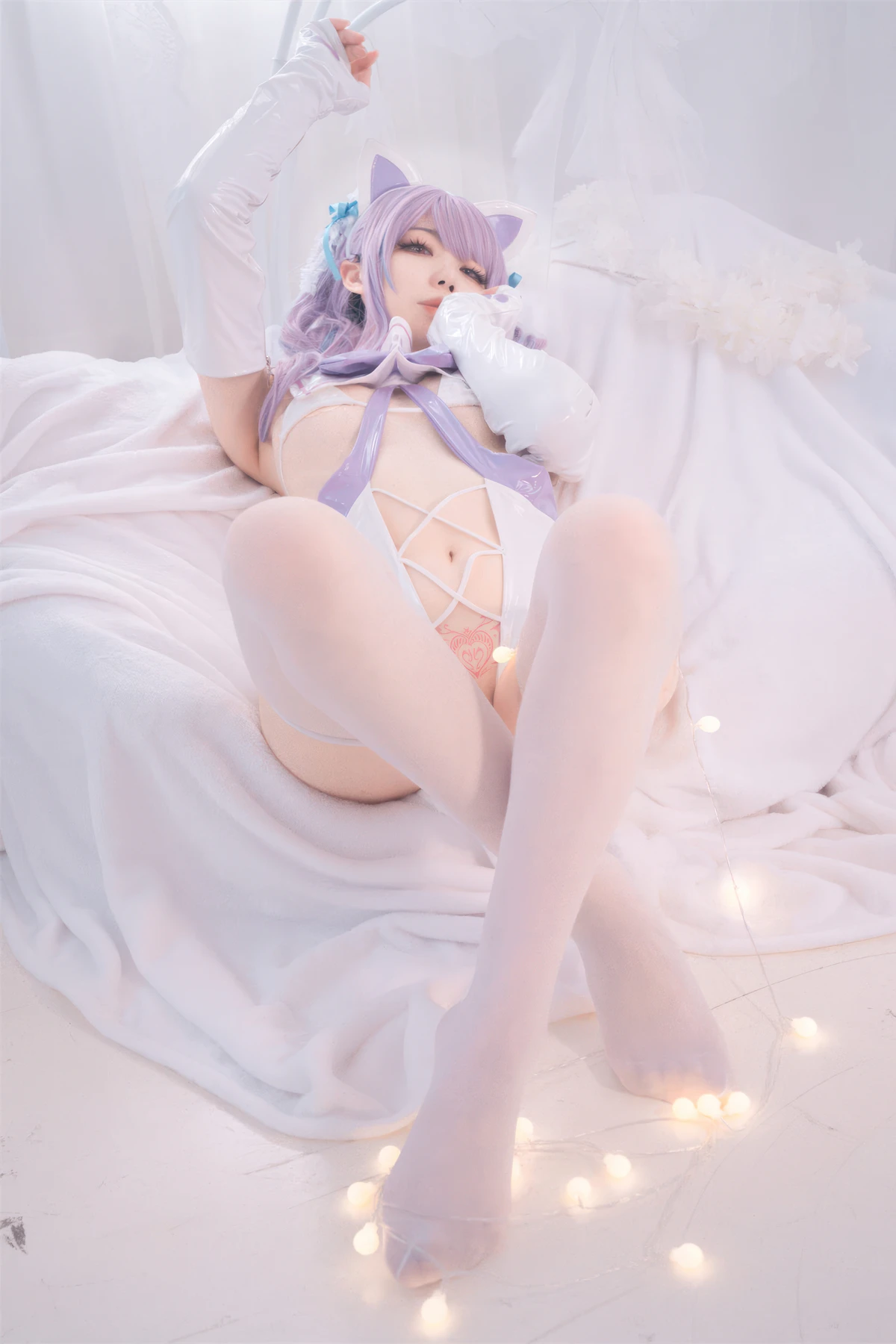 Cosplay 安食Ajiki – 原神 甘雨 & 白猫猫