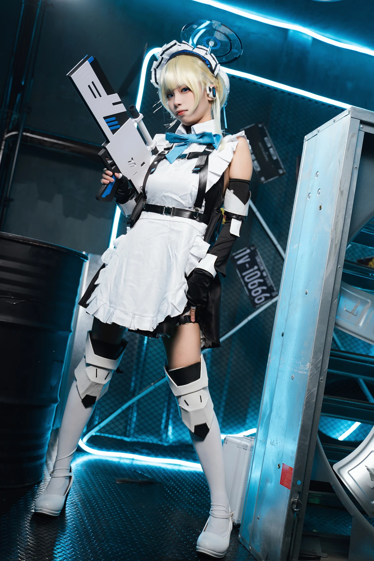 Cosplay 三無人型 – 蔚蓝档案 飞鸟马时兔女郎