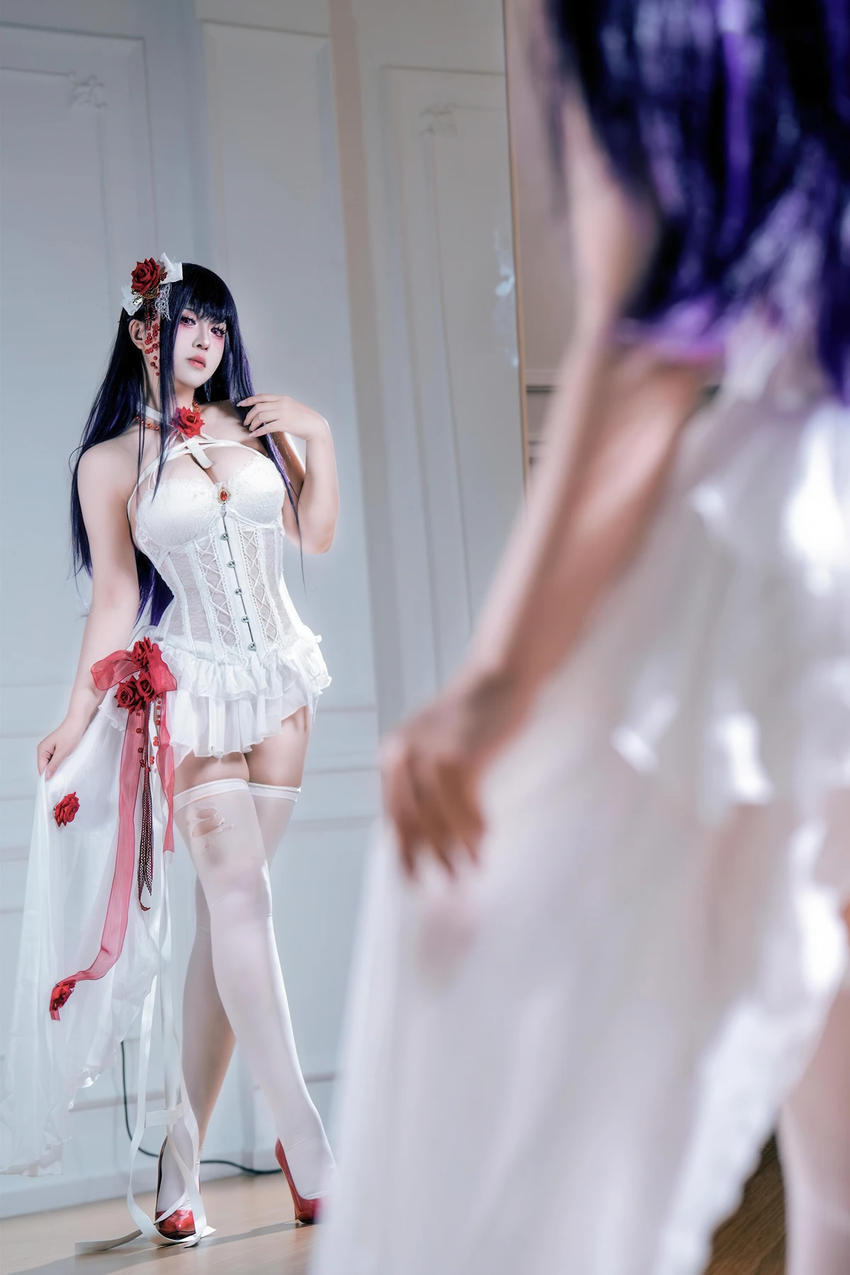 Cosplay 半半子Banbanko – Nikke胜利校花 米哈拉 羁绊锁链