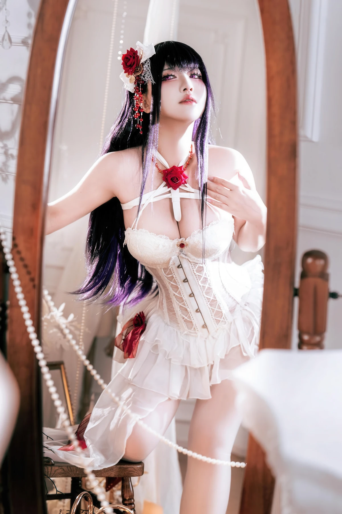 Cosplay 半半子Banbanko – Nikke胜利校花 米哈拉 羁绊锁链