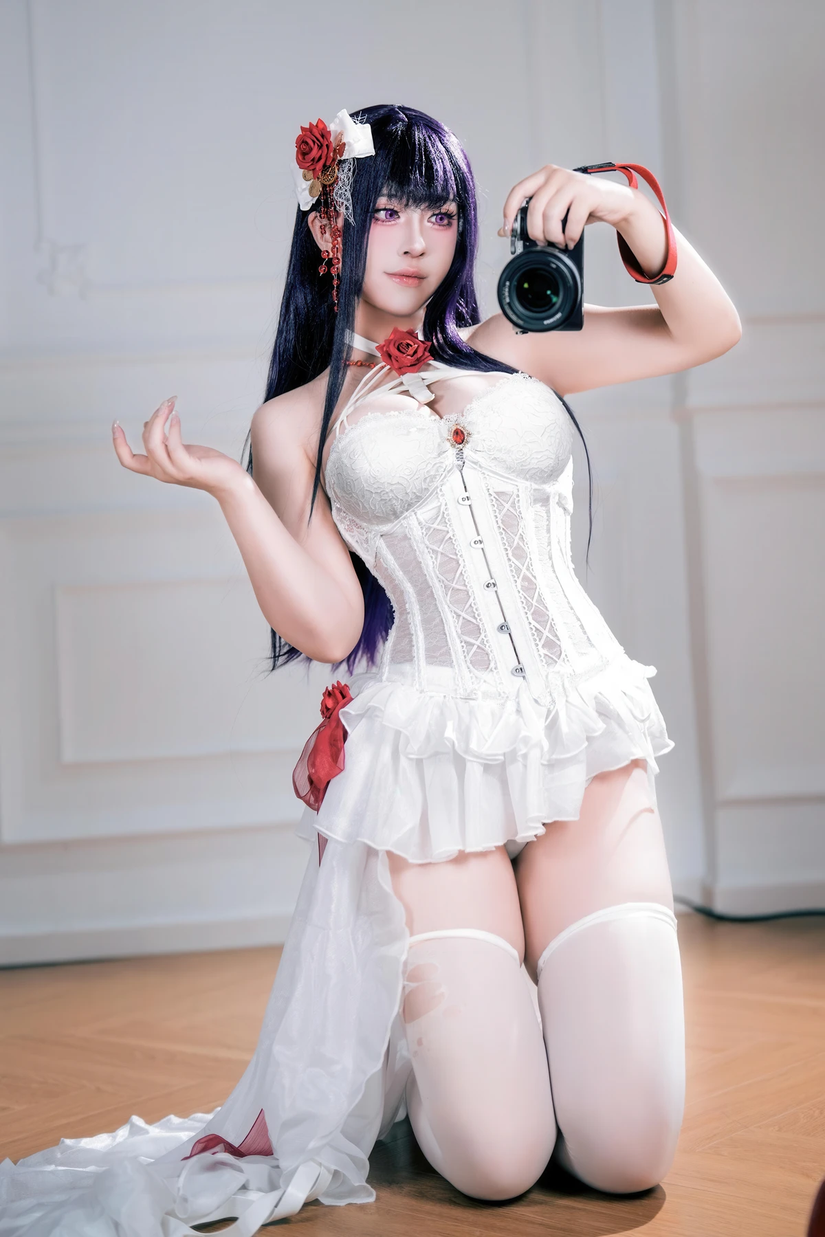 Cosplay 半半子Banbanko – Nikke胜利校花 米哈拉 羁绊锁链