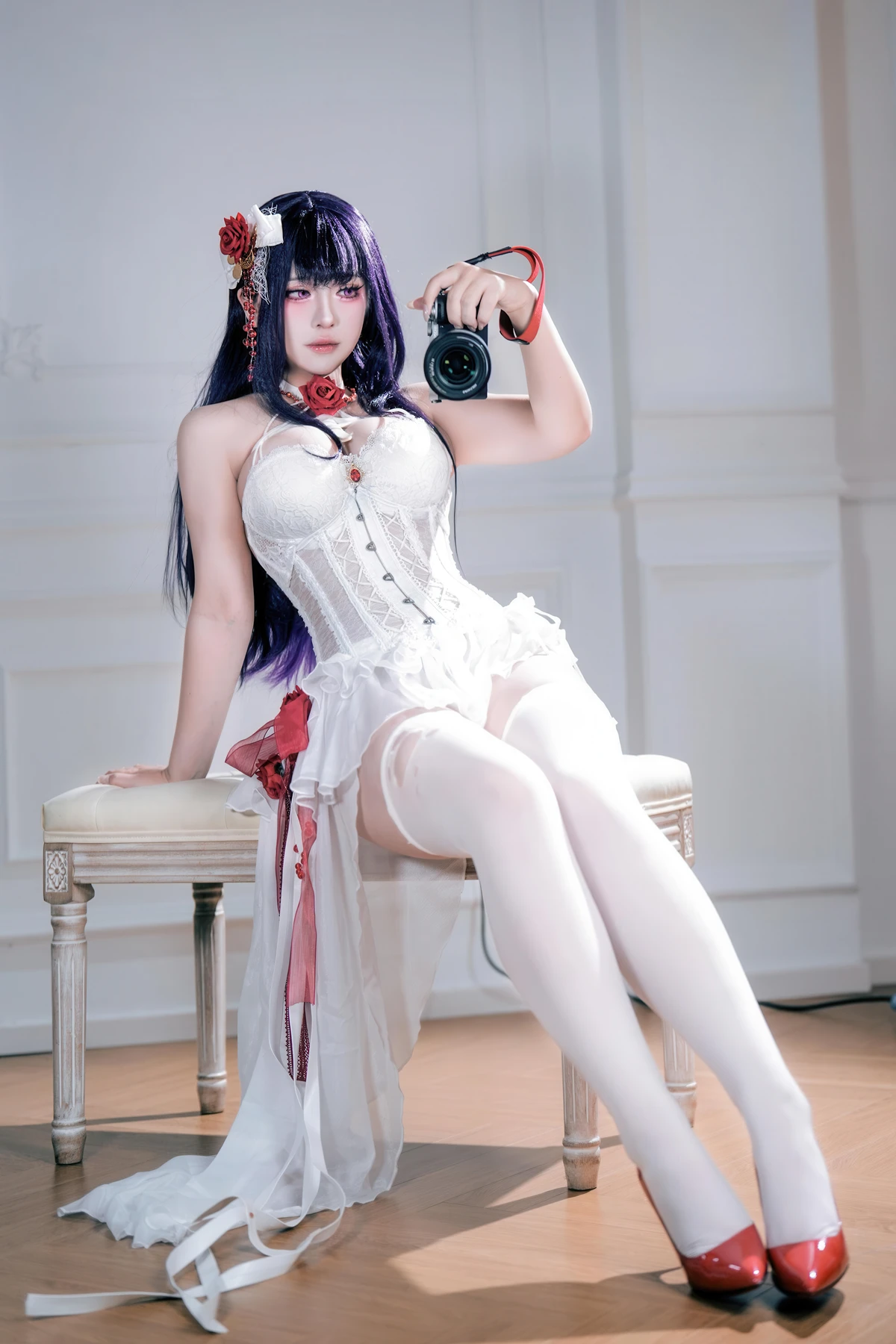 Cosplay 半半子Banbanko – Nikke胜利校花 米哈拉 羁绊锁链