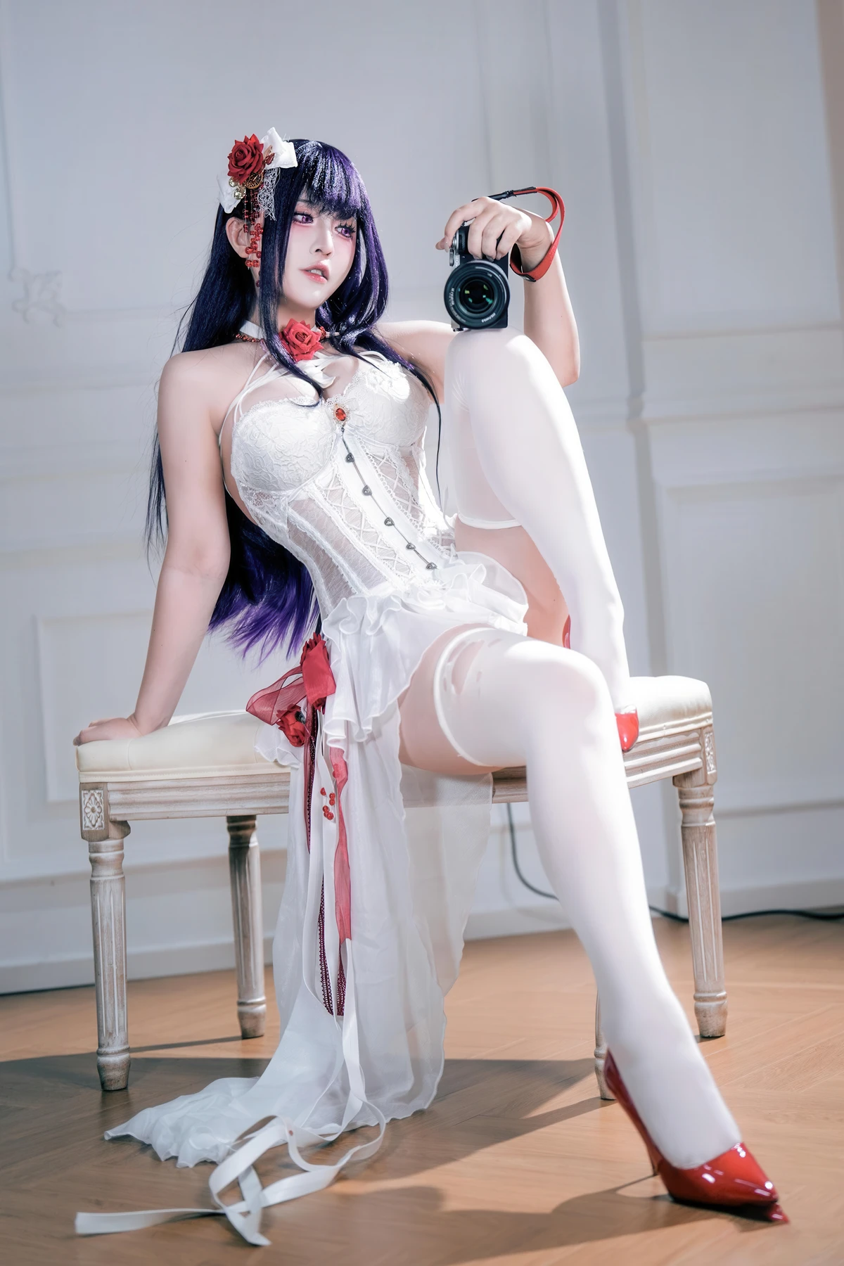 Cosplay 半半子Banbanko – Nikke胜利校花 米哈拉 羁绊锁链