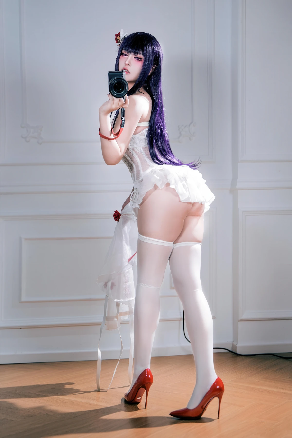 Cosplay 半半子Banbanko – Nikke胜利校花 米哈拉 羁绊锁链