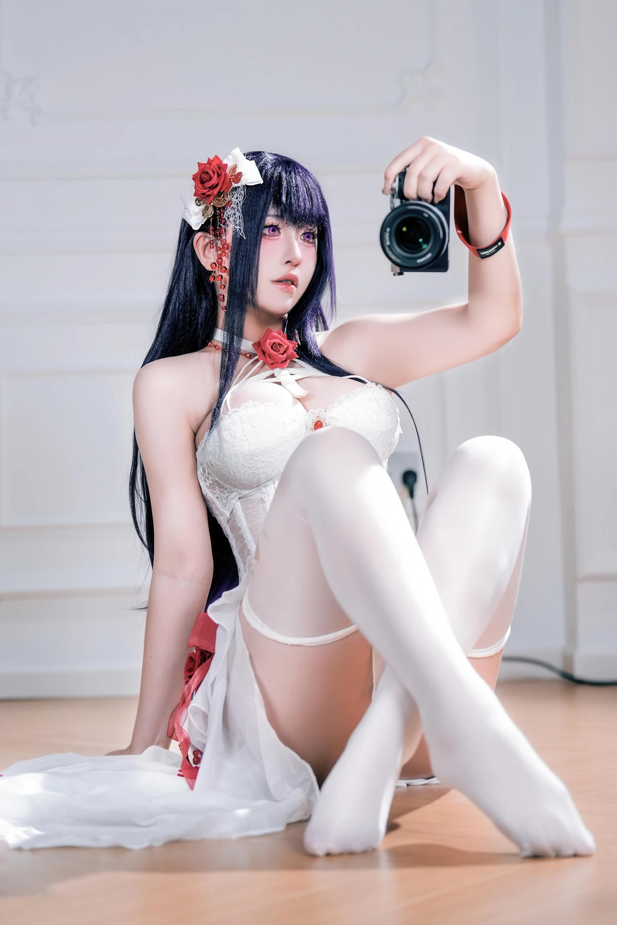Cosplay 半半子Banbanko – Nikke胜利校花 米哈拉 羁绊锁链