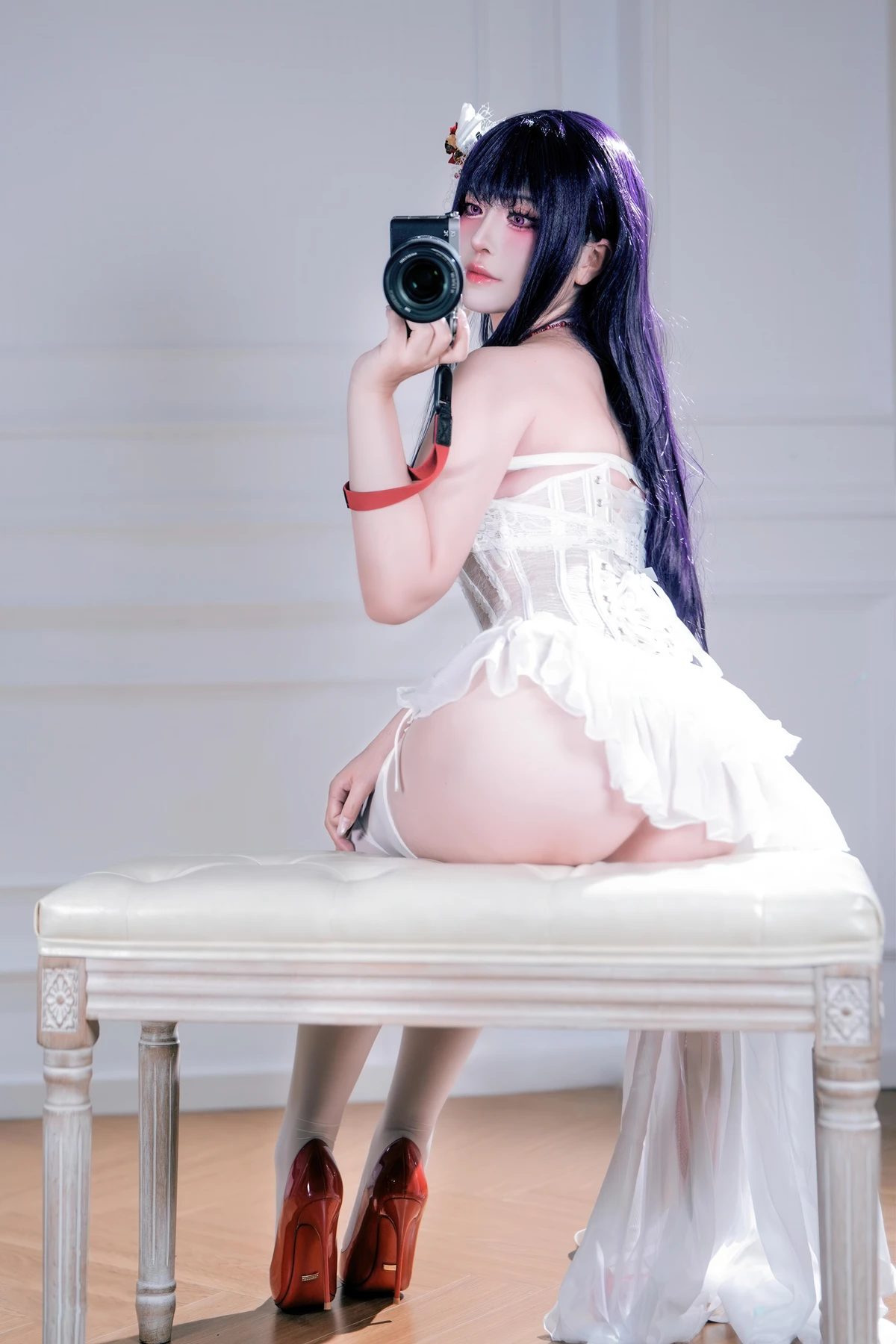 Cosplay 半半子Banbanko – Nikke胜利校花 米哈拉 羁绊锁链