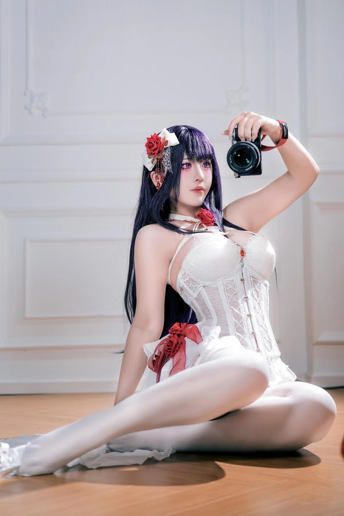 Cosplay 半半子Banbanko – Nikke胜利校花 米哈拉 羁绊锁链