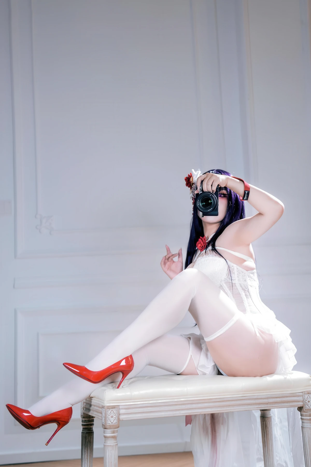Cosplay 半半子Banbanko – Nikke胜利校花 米哈拉 羁绊锁链