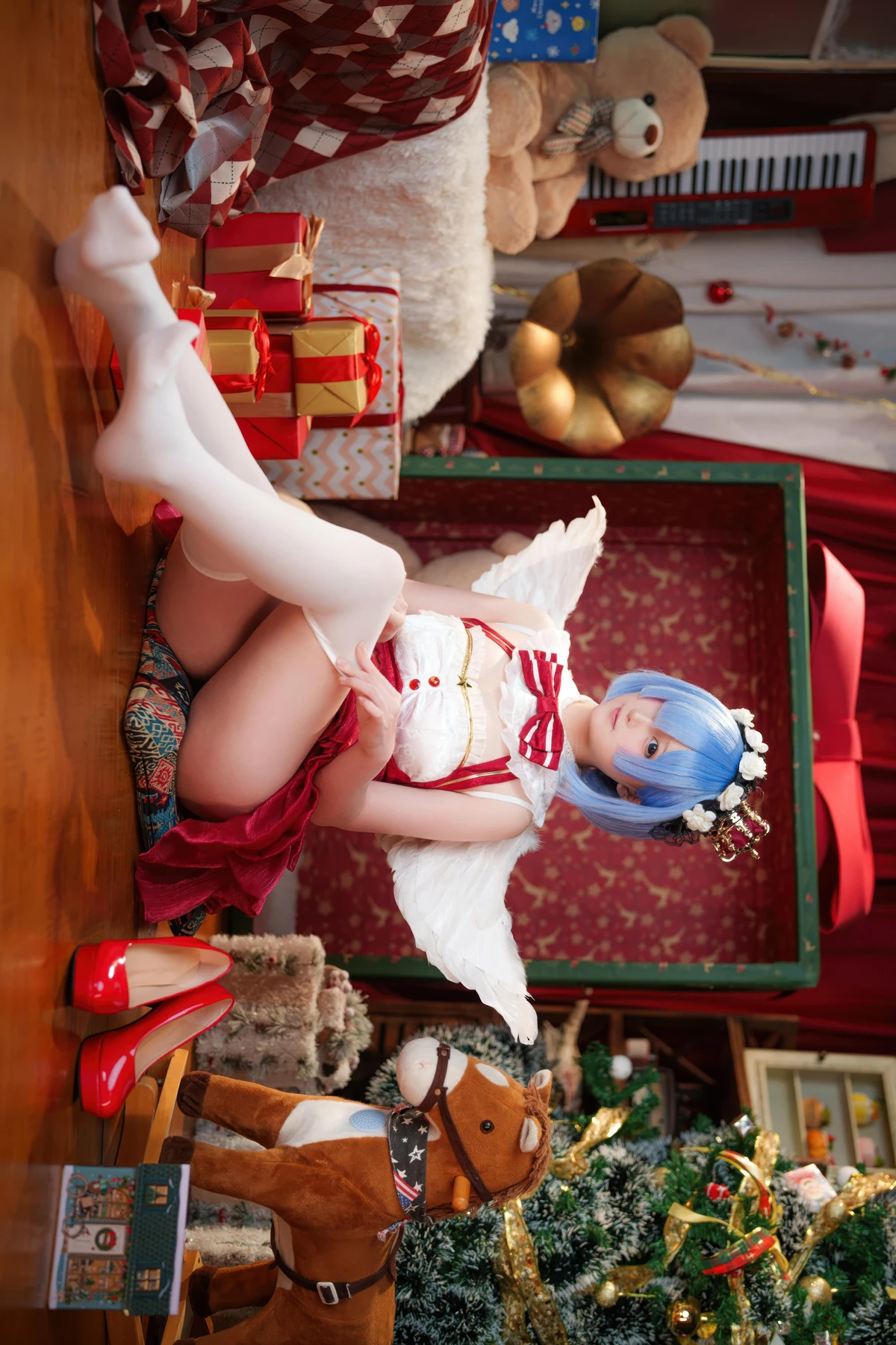 Cosplay Seele麦麦 – 蕾姆 圣诞物语