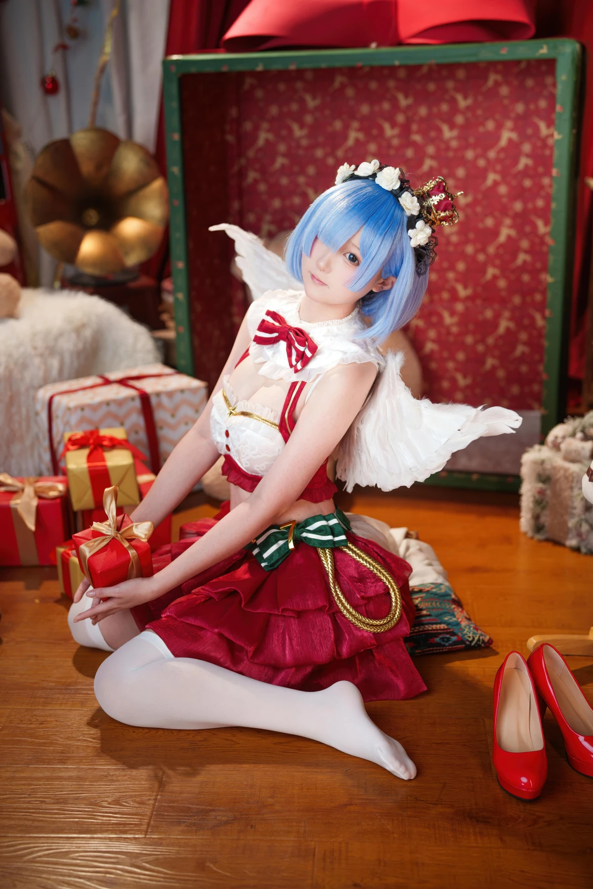 Cosplay Seele麦麦 – 蕾姆 圣诞物语
