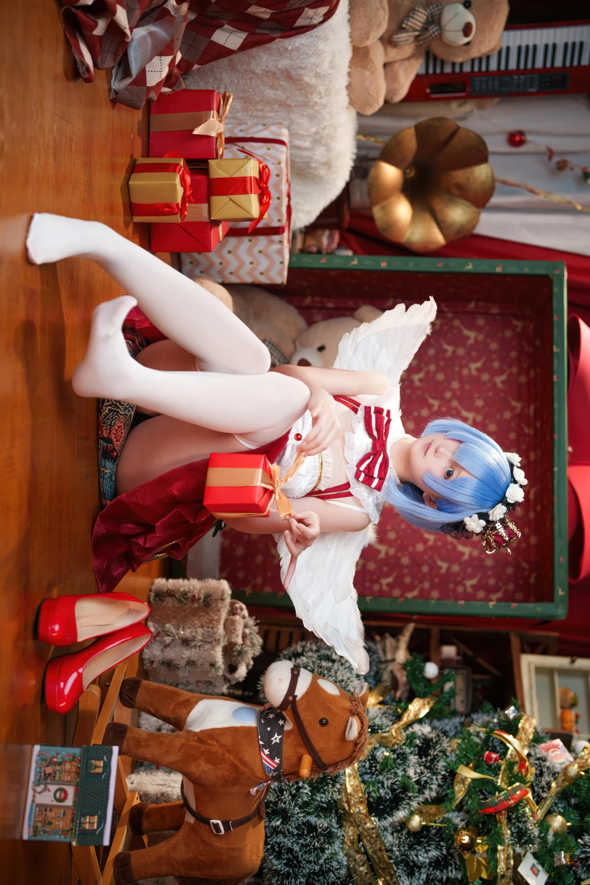 Cosplay Seele麦麦 – 蕾姆 圣诞物语