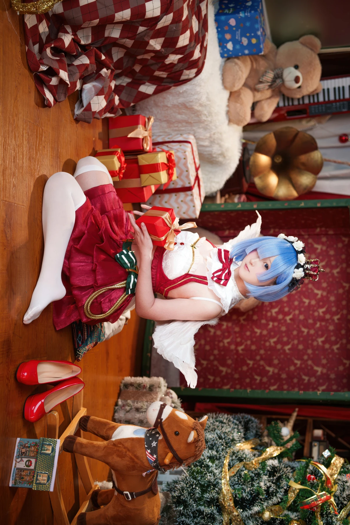 Cosplay Seele麦麦 – 蕾姆 圣诞物语