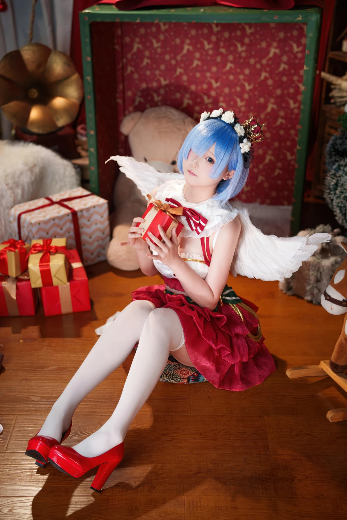 Cosplay Seele麦麦 – 蕾姆 圣诞物语