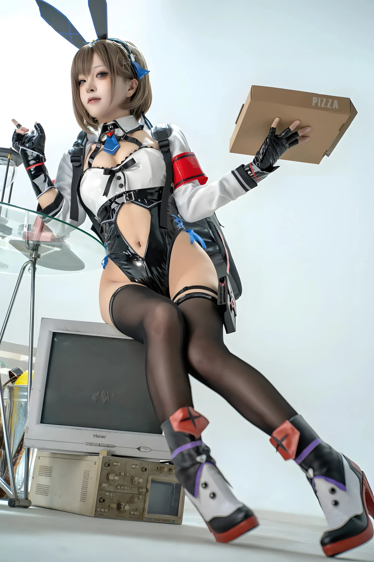 Cosplay 矢量鱼 – 外卖兔女郎 小葵