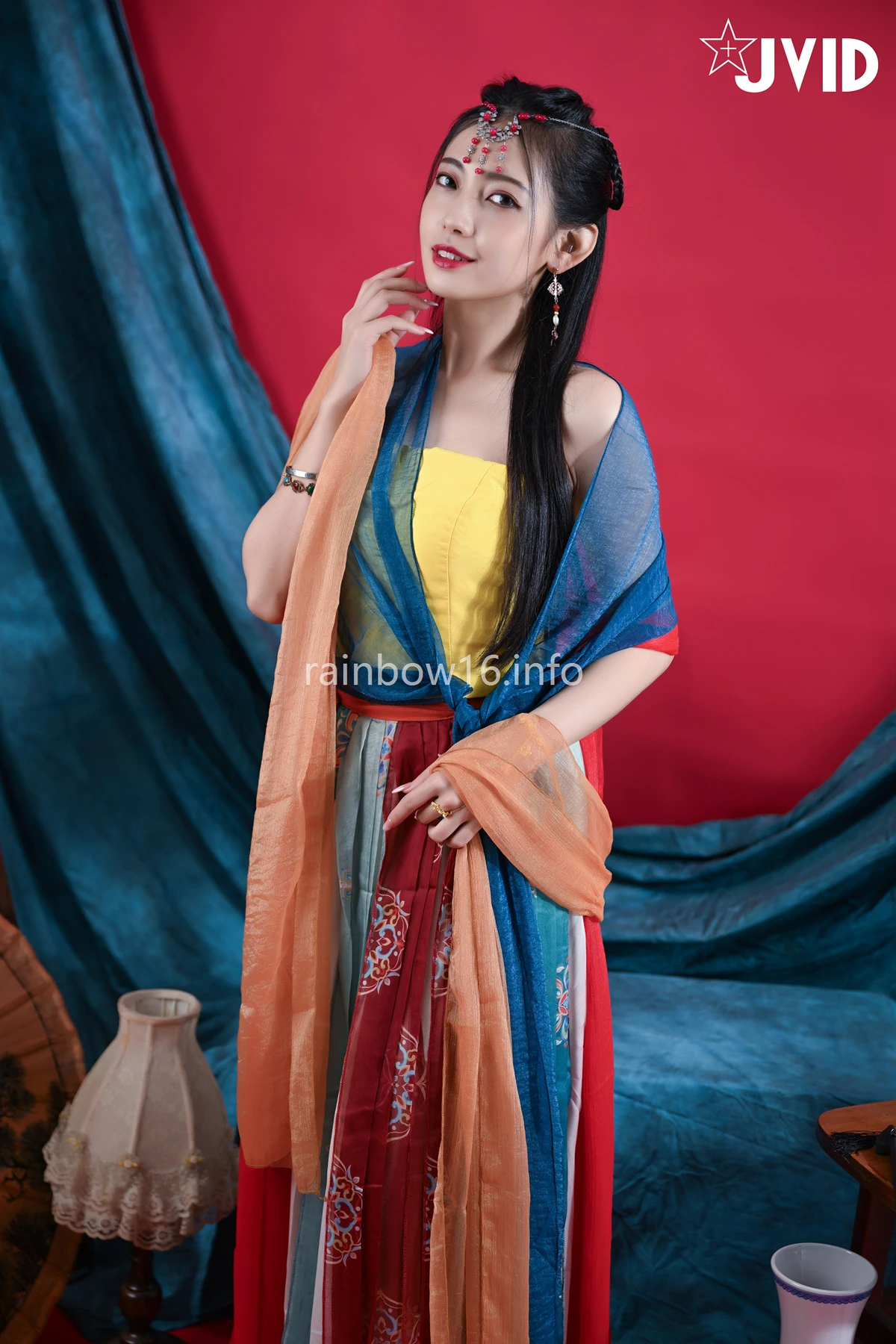 JVID 夏暮光 – 校花暮光敦煌風格造型服飾首度嘗試,飛越天際穿梭時空與你來場空前未有的愛戀滋味～ Set.01