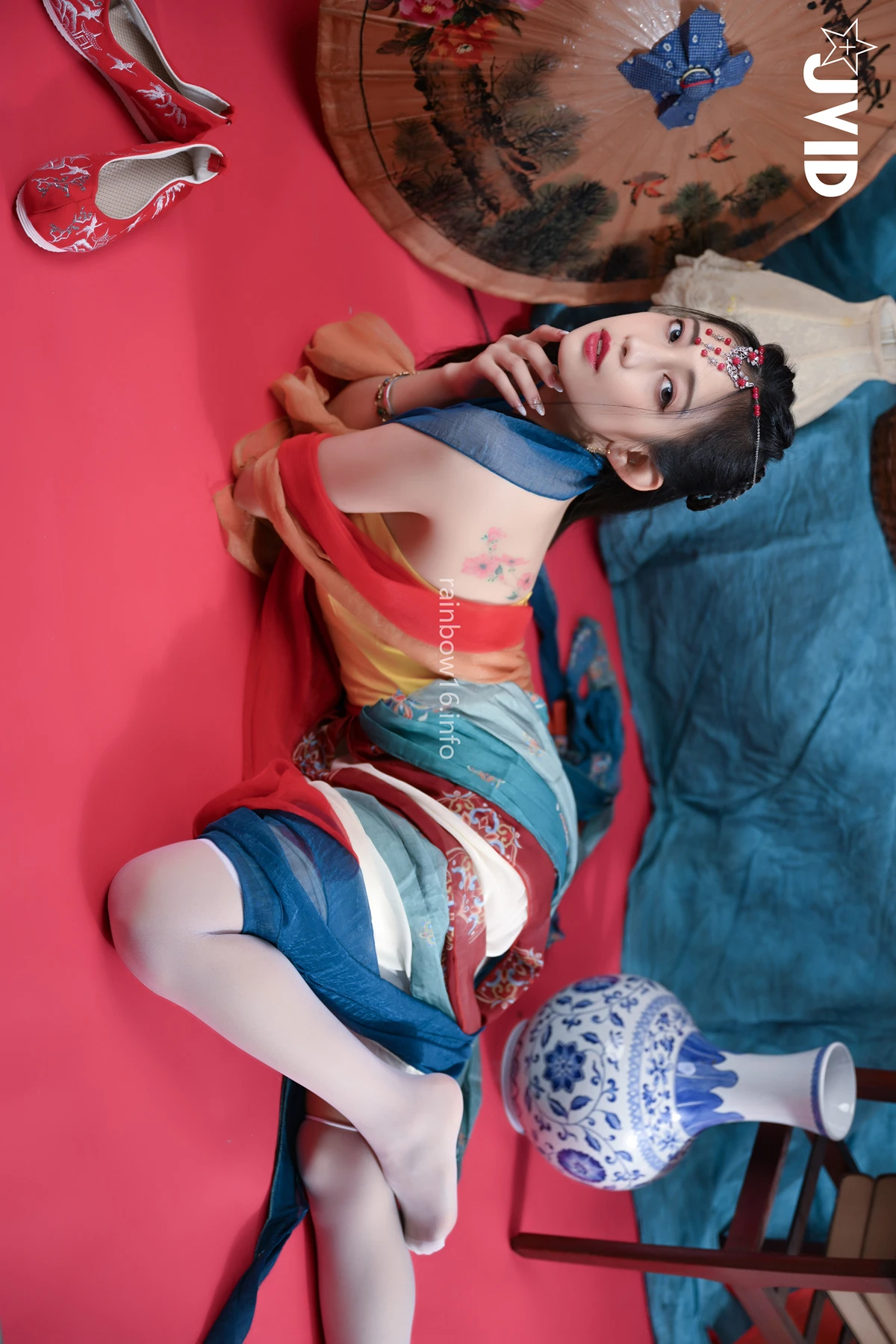 JVID 夏暮光 – 校花暮光敦煌風格造型服飾首度嘗試,飛越天際穿梭時空與你來場空前未有的愛戀滋味～ Set.01