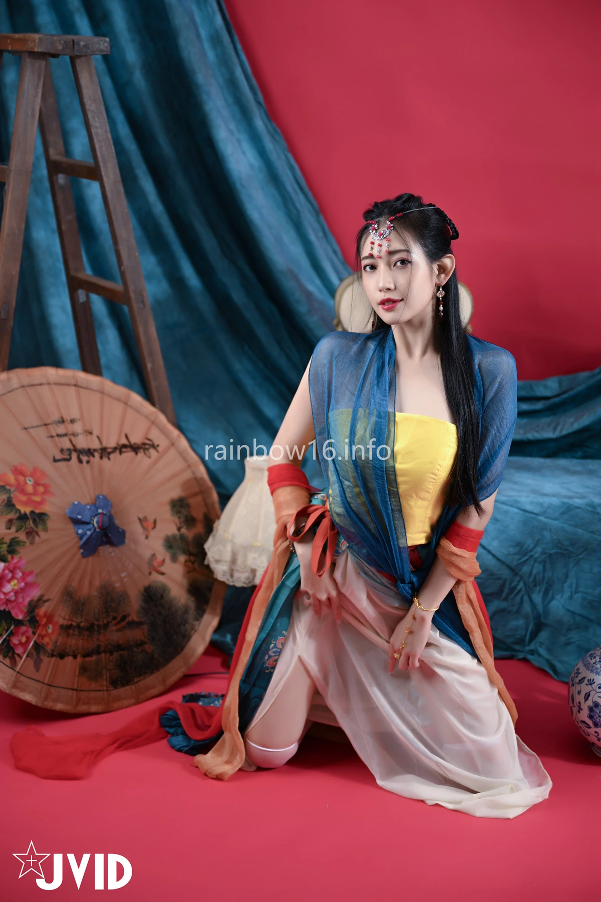 JVID 夏暮光 – 校花暮光敦煌風格造型服飾首度嘗試,飛越天際穿梭時空與你來場空前未有的愛戀滋味～ Set.01