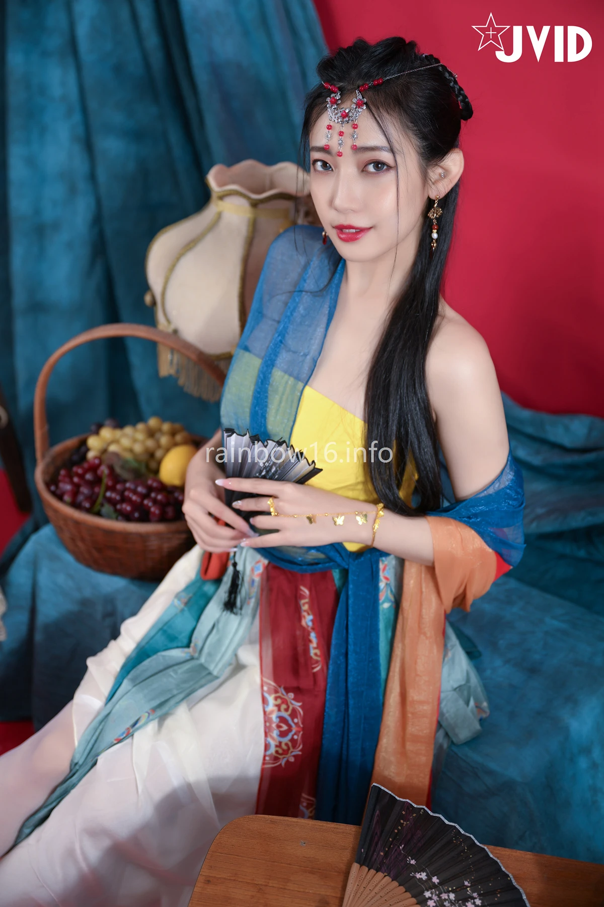 JVID 夏暮光 – 校花暮光敦煌風格造型服飾首度嘗試,飛越天際穿梭時空與你來場空前未有的愛戀滋味～ Set.01