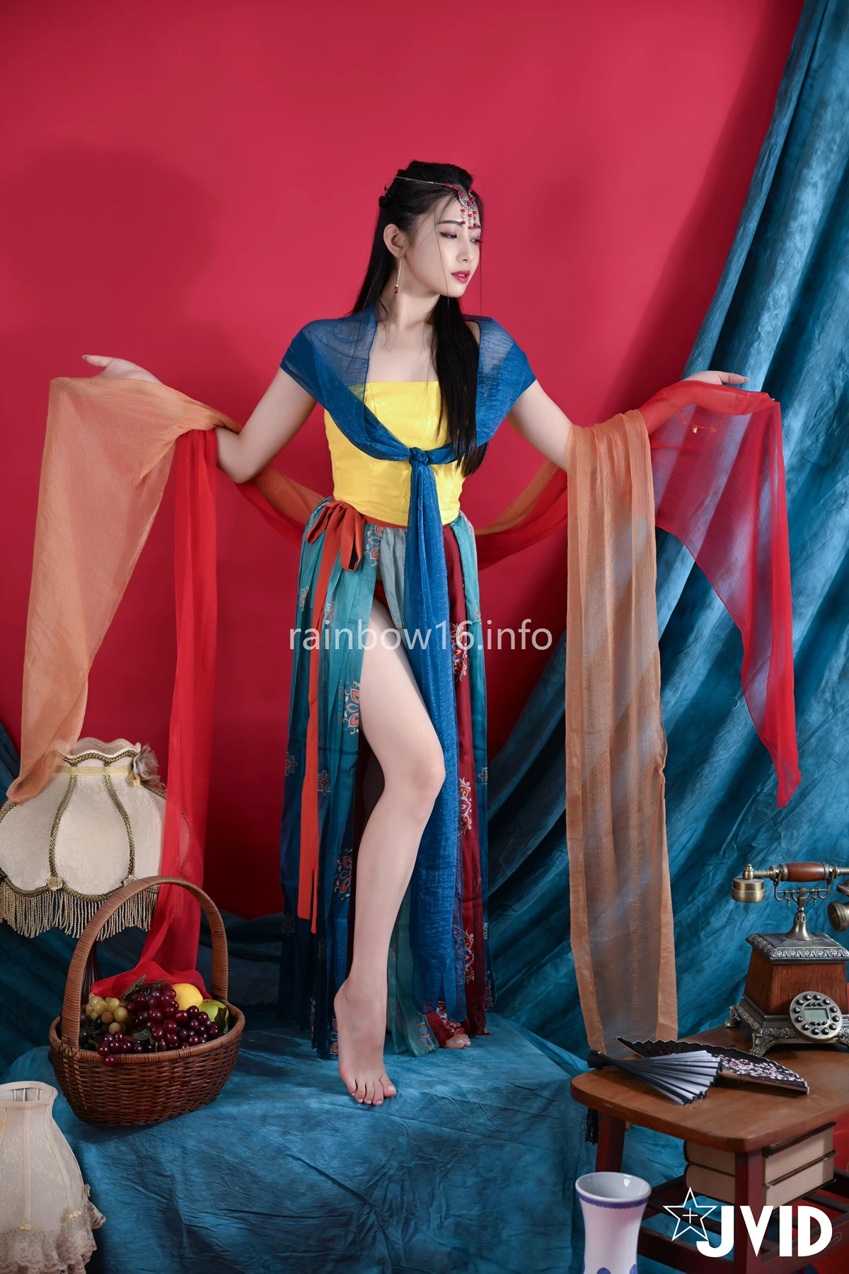 JVID 夏暮光 – 校花暮光敦煌風格造型服飾首度嘗試,飛越天際穿梭時空與你來場空前未有的愛戀滋味～ Set.01