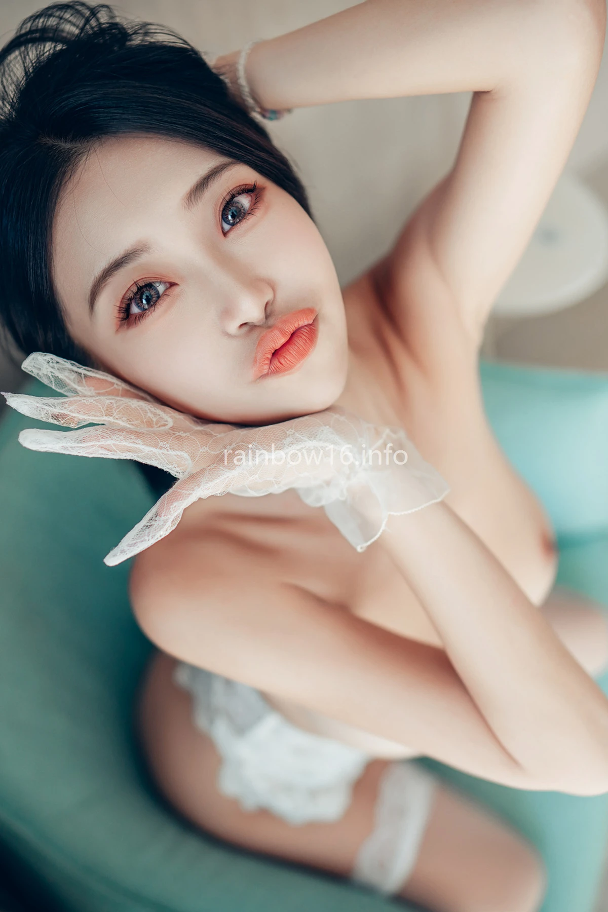 JVID WenHsin 玟妡 – 勻稱美腿《玟妡》看見她就起秋的假日午後