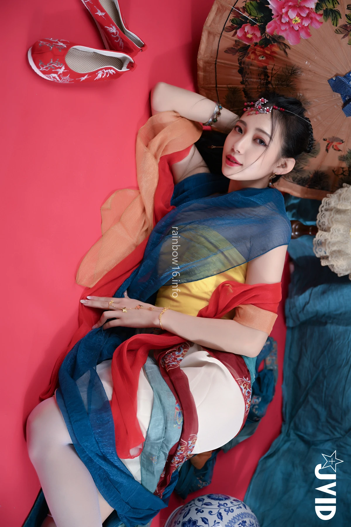 JVID 夏暮光 – 校花暮光敦煌風格造型服飾首度嘗試,飛越天際穿梭時空與你來場空前未有的愛戀滋味～ Set.01