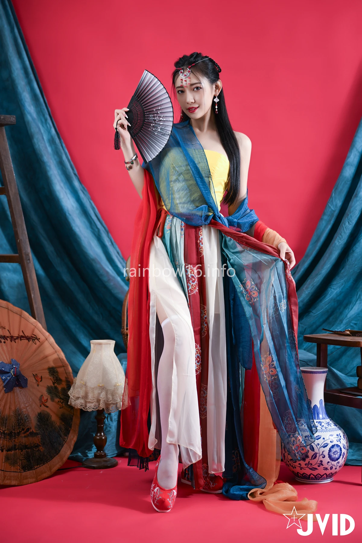 JVID 夏暮光 – 校花暮光敦煌風格造型服飾首度嘗試,飛越天際穿梭時空與你來場空前未有的愛戀滋味～ Set.01