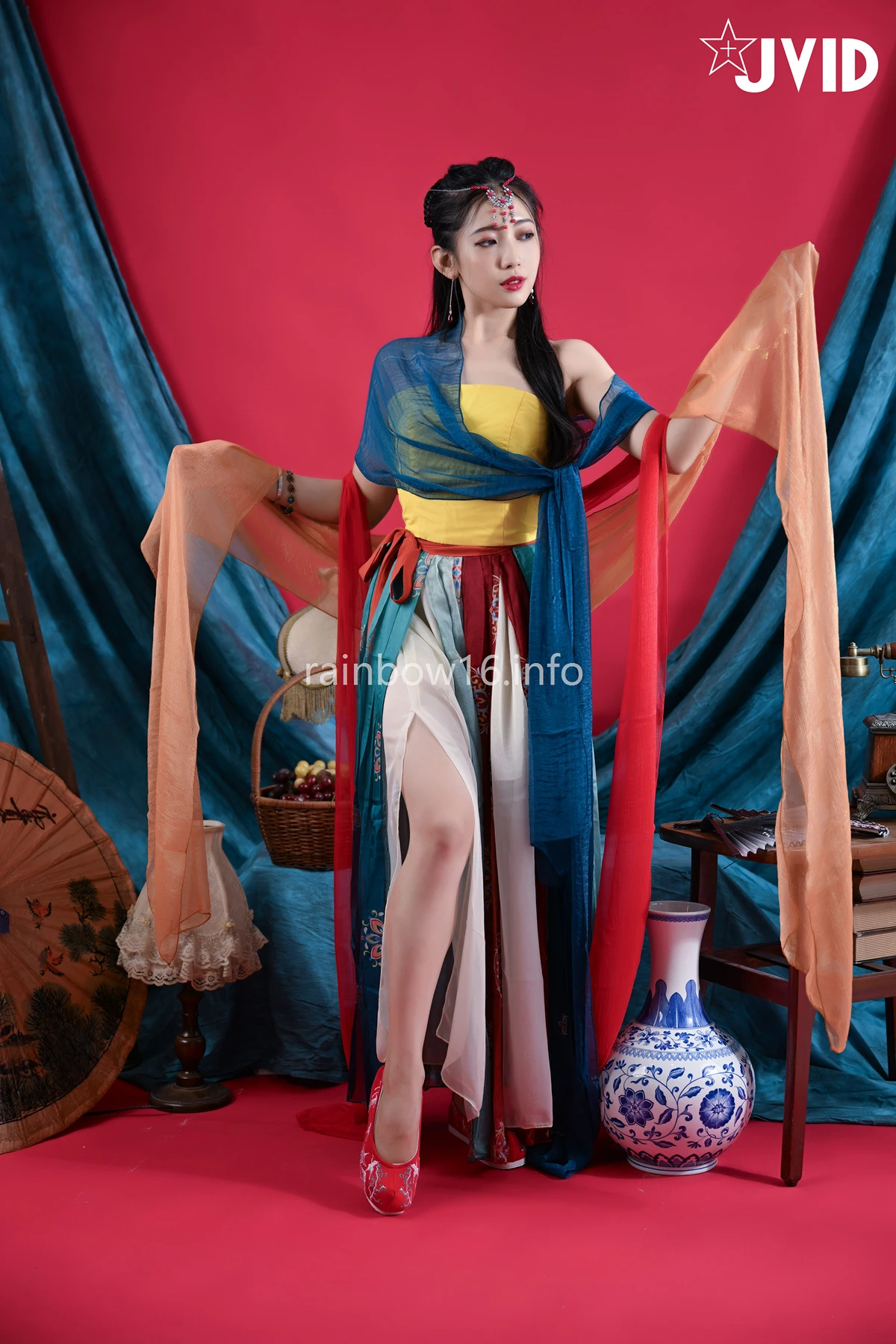 JVID 夏暮光 – 校花暮光敦煌風格造型服飾首度嘗試,飛越天際穿梭時空與你來場空前未有的愛戀滋味～ Set.01
