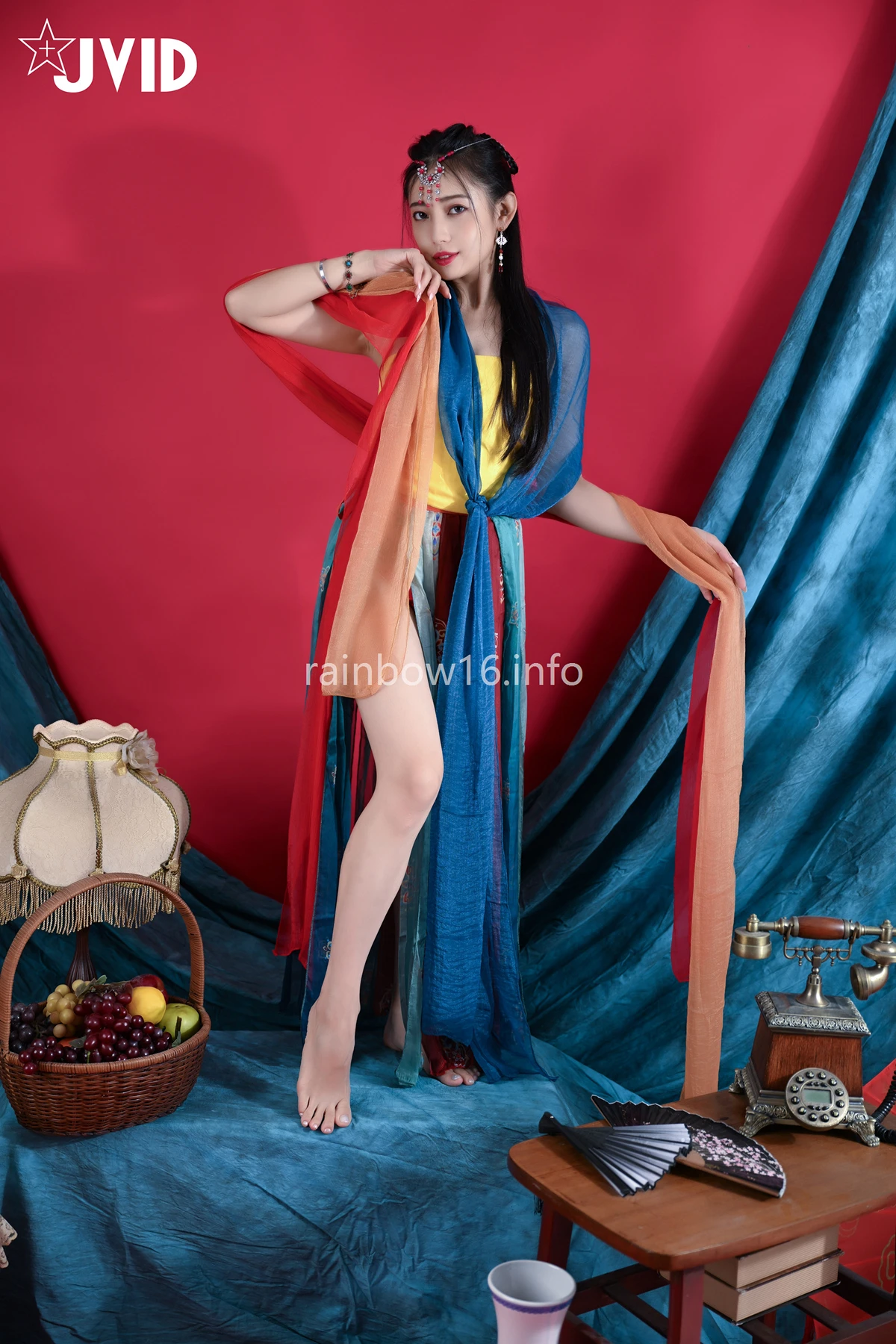 JVID 夏暮光 – 校花暮光敦煌風格造型服飾首度嘗試,飛越天際穿梭時空與你來場空前未有的愛戀滋味～ Set.01