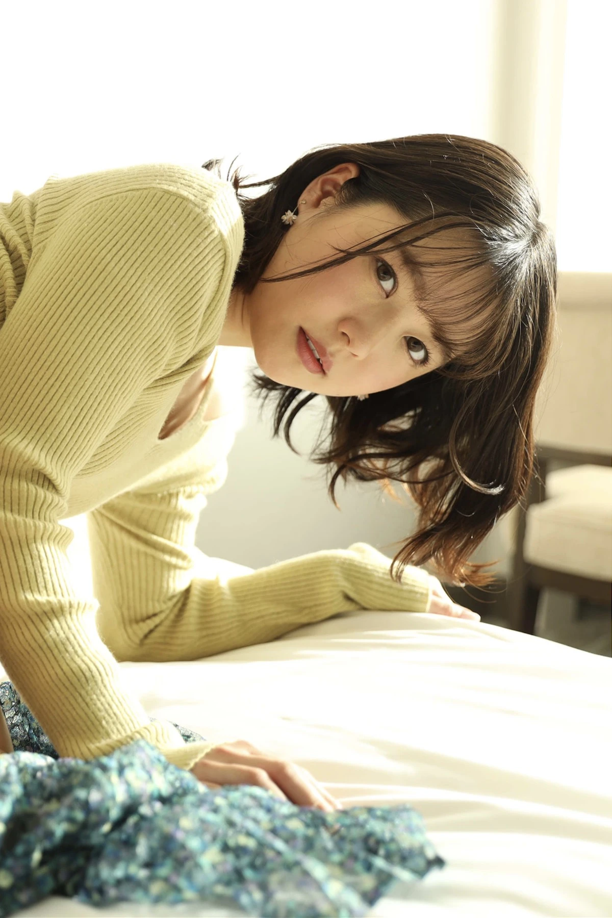 Chiharu Miyazawa 宮沢ちはる, 写真集 小柄で童顔の雰囲気溢れる欲女 Set.01