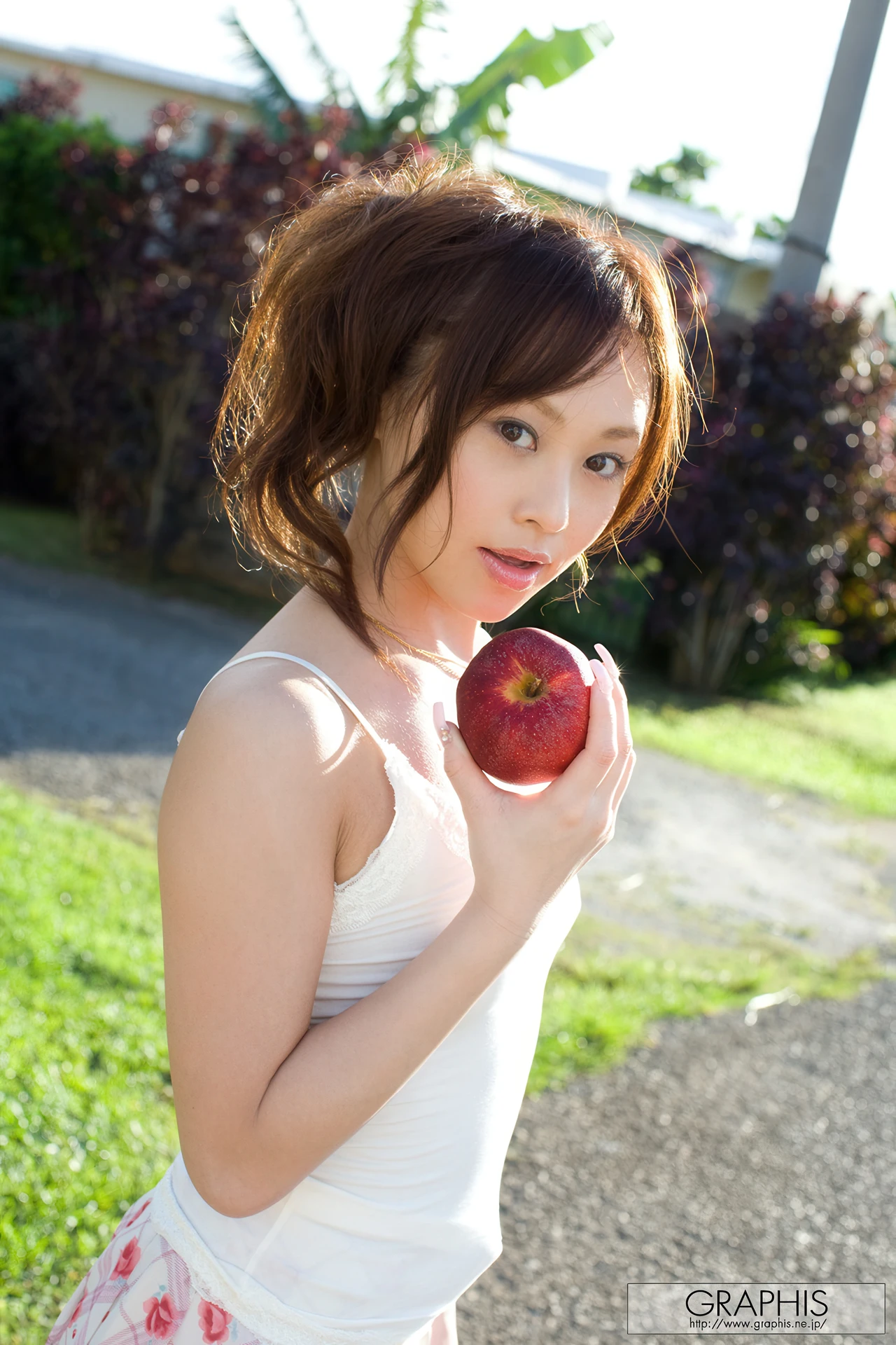 Miina Yoshihara 吉原ミィナ, Graphis First Gravure 初脱ぎ娘 Set.01